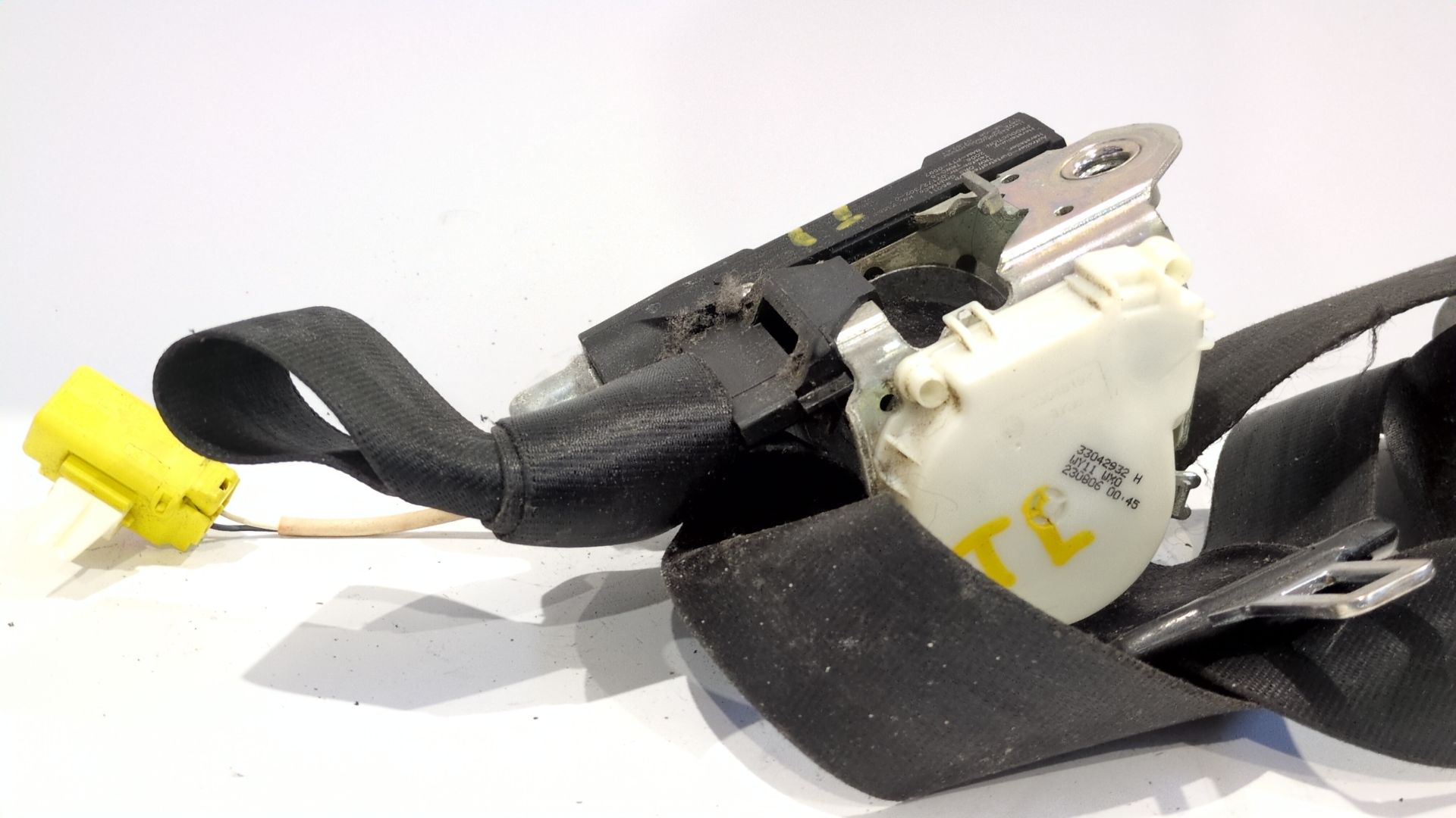 cinturon_seguridad_trasero_izquierdo_3c1857705f_209yd41924106_volkswagen_passat_b6_3c2_2_0_tdi