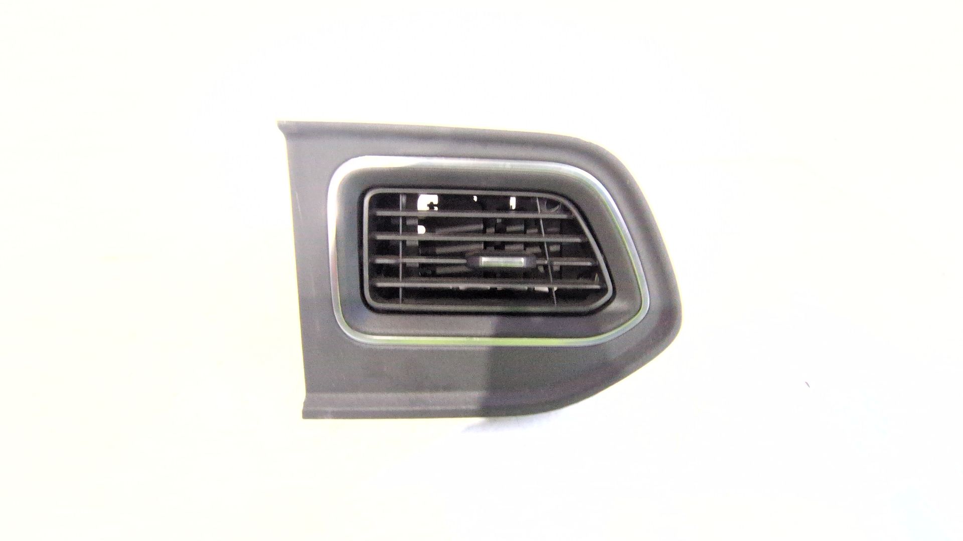 rejilla_aireadora_687505442r_687501519r_renault_master_iii_furgoneta_fv_2_3_dci_135_rwd_fv0n