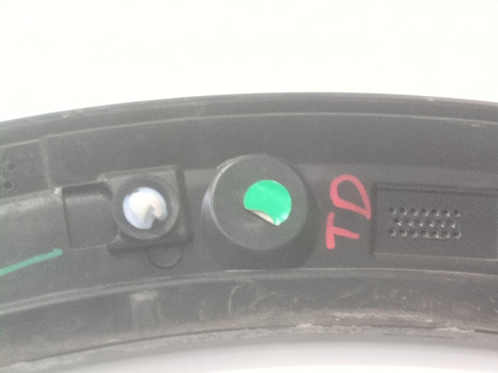 aletin_trasero_derecho_767185536r_renault_rafale_dhn_rafale_dhn_full_hybrid_hev_hyb05