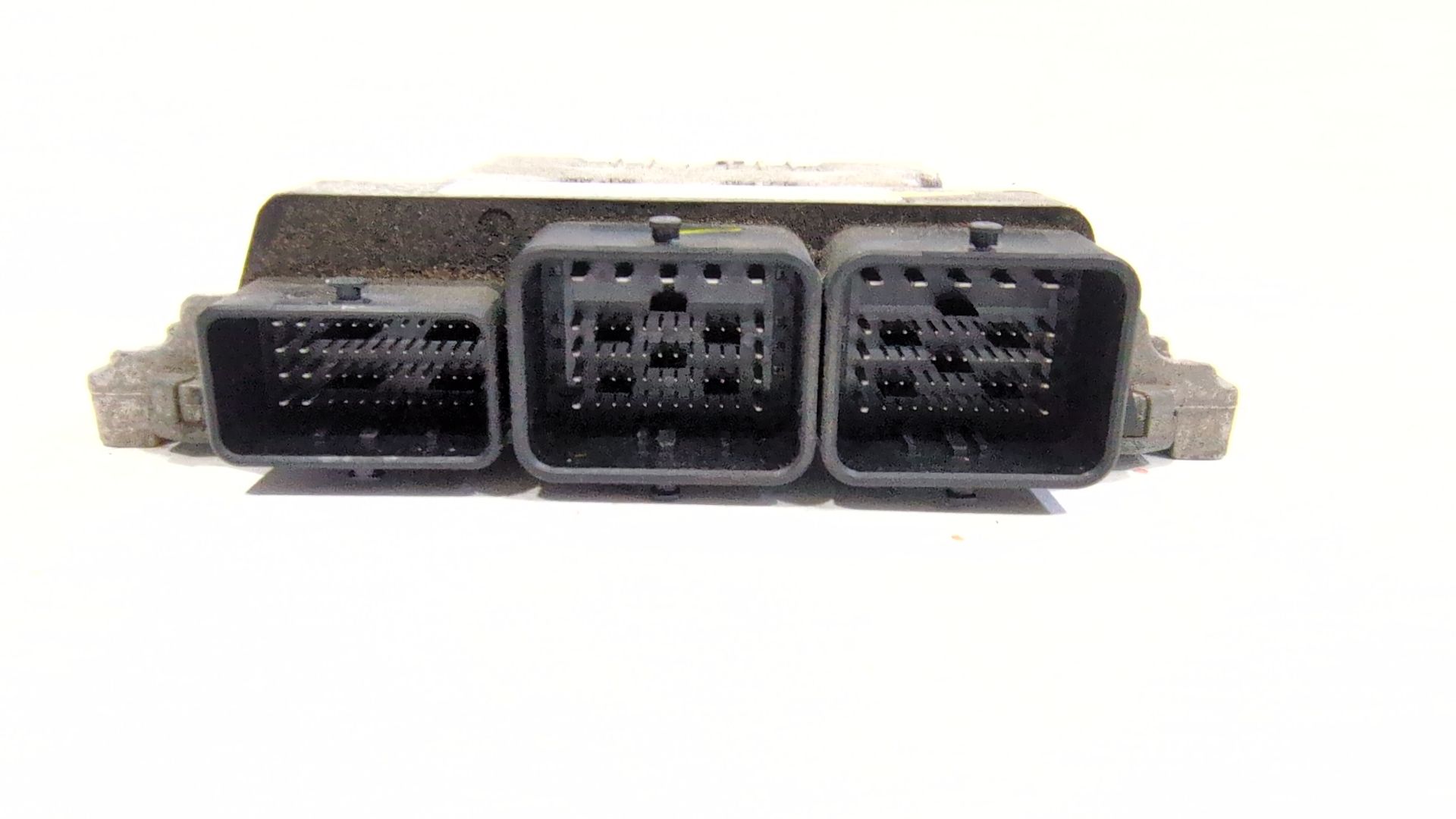 centralita_motor_uce_9676761080_citr_n_c4_grand_picasso_i_ua_1_6_hdi_110