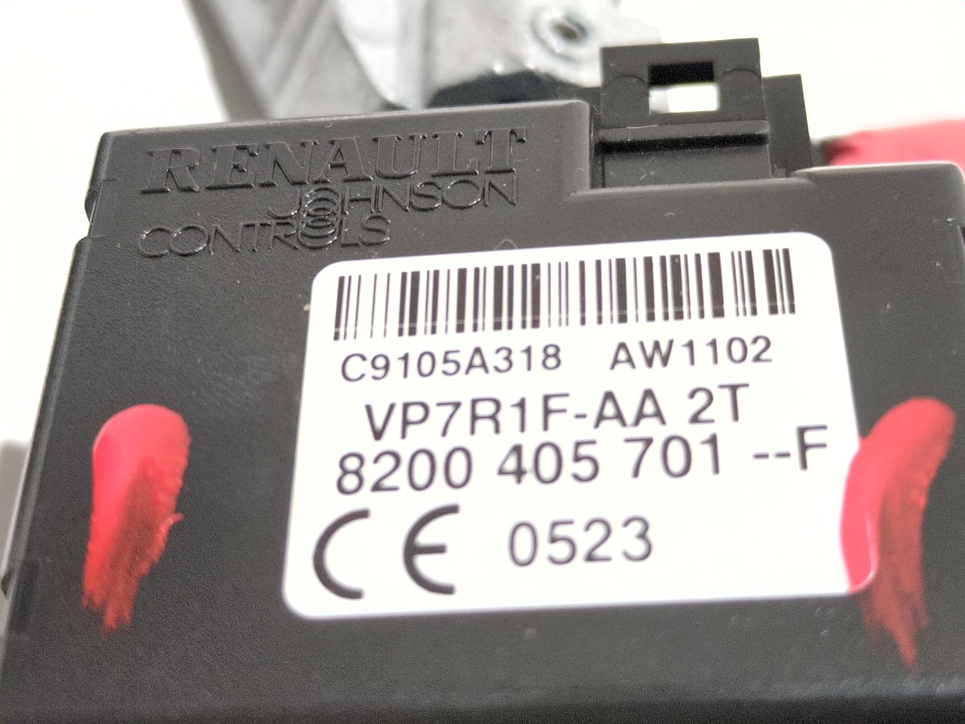 conmutador_de_arranque_c9105a318_8200405701r_renault_master_iii_furgoneta_fv_2_3_dci_145_rwd_fv0e_fv0f_fv0t_fv10_fv12