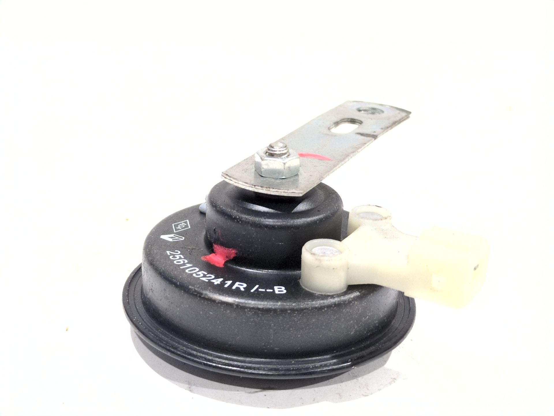 claxon_256105241r_renault_master_iii_furgoneta_fv_2_3_dci_145_rwd_fv0e_fv0f_fv0t_fv10_fv12