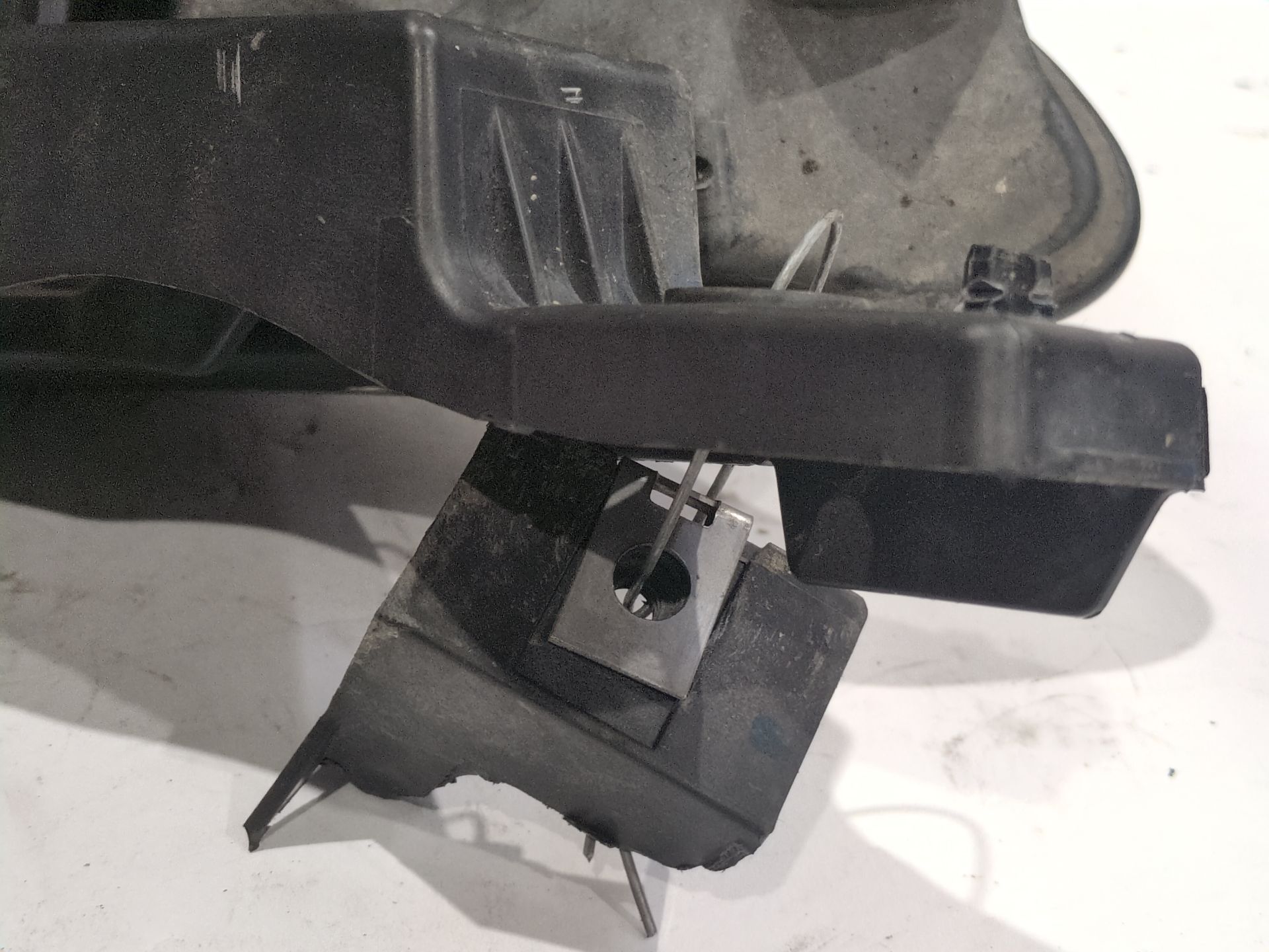 faro_izquierdo_260606163r_la9751001i_renault_rafale_dhn_rafale_dhn_full_hybrid_hev_hyb05