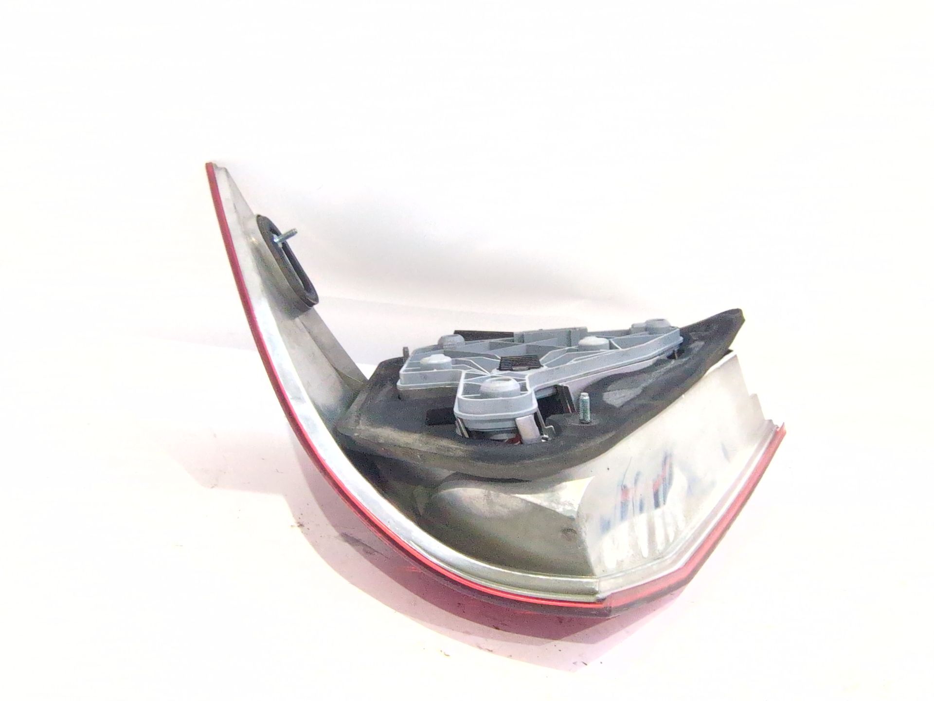 piloto_trasero_izquierdo_a2038200164_a_203_820_01_64_mercedes_benz_clase_c_w203_c_320_4_matic_203_084