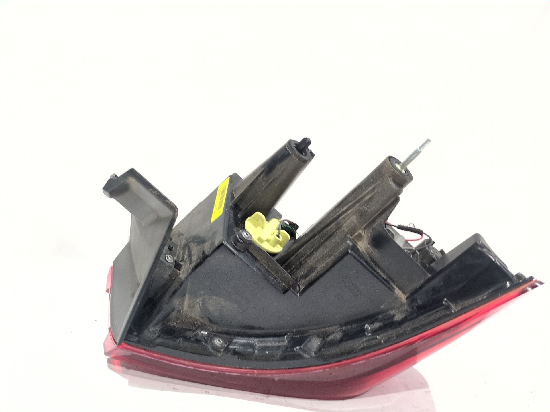 piloto_trasero_derecho_exterior_265500964r_renault_arkana_i_lcm_ldn_1_3_tce_140_ldn0