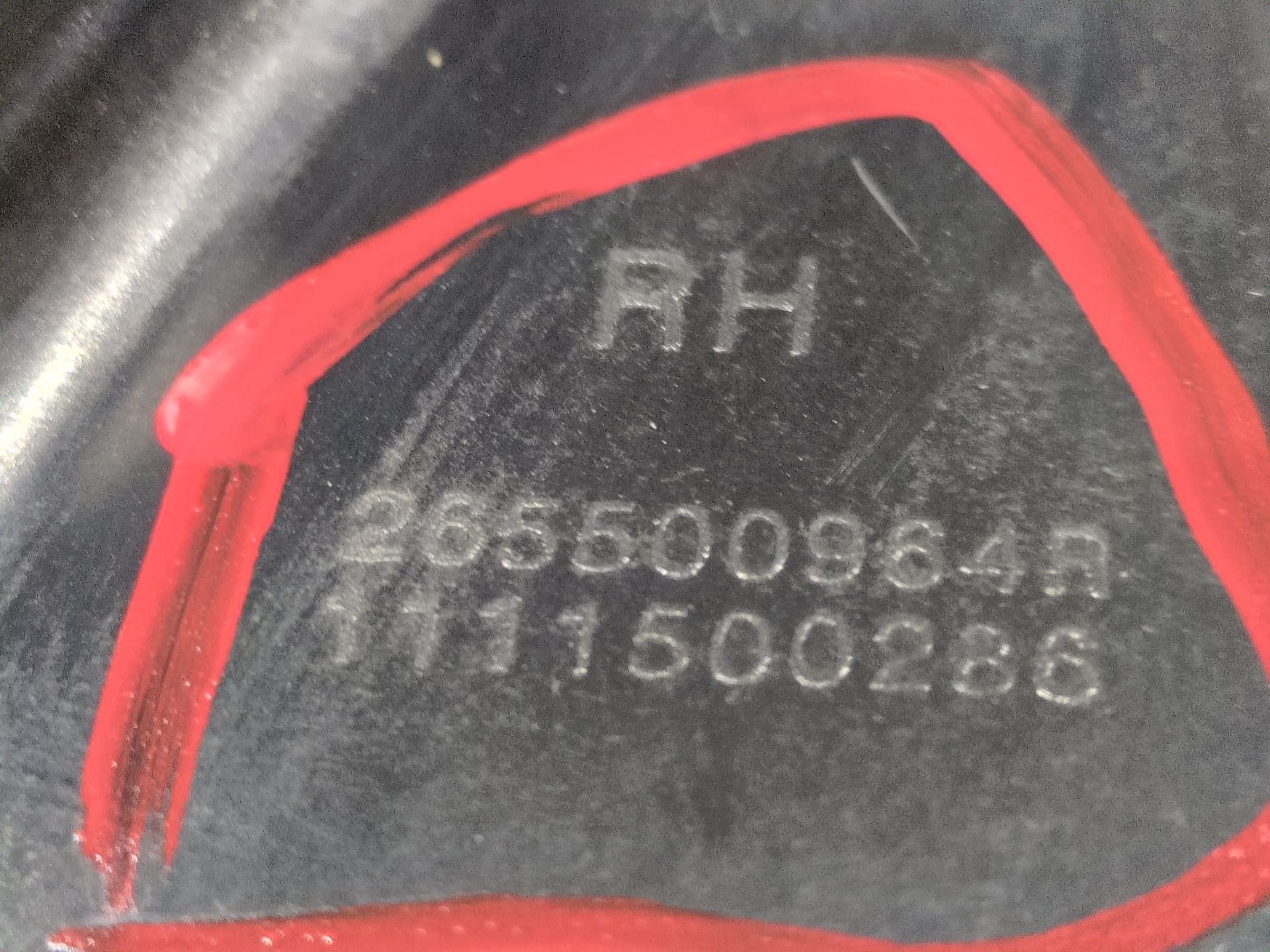 piloto_trasero_derecho_exterior_265500964r_renault_arkana_i_lcm_ldn_1_3_tce_140_ldn0