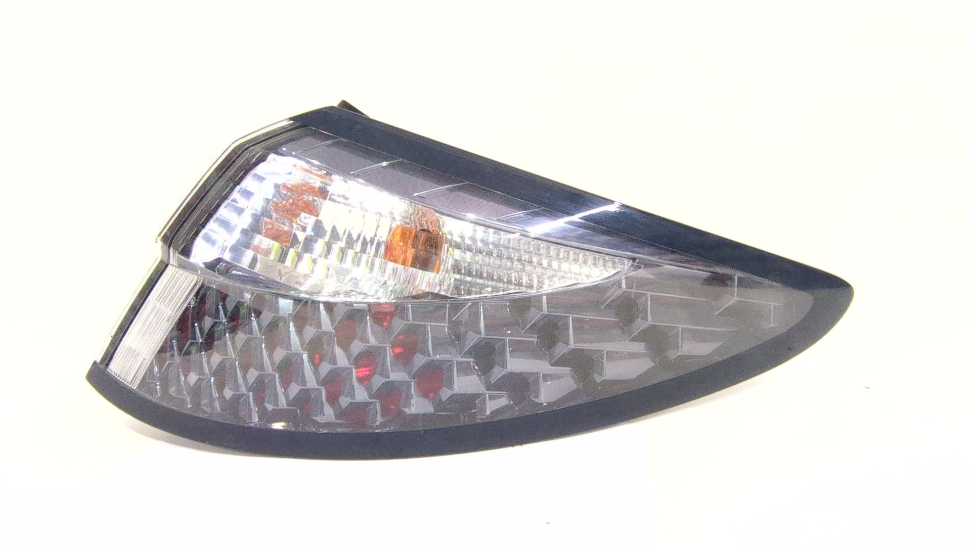 piloto_trasero_derecho_exterior_265501177r_renault_fluence_l3_z_e