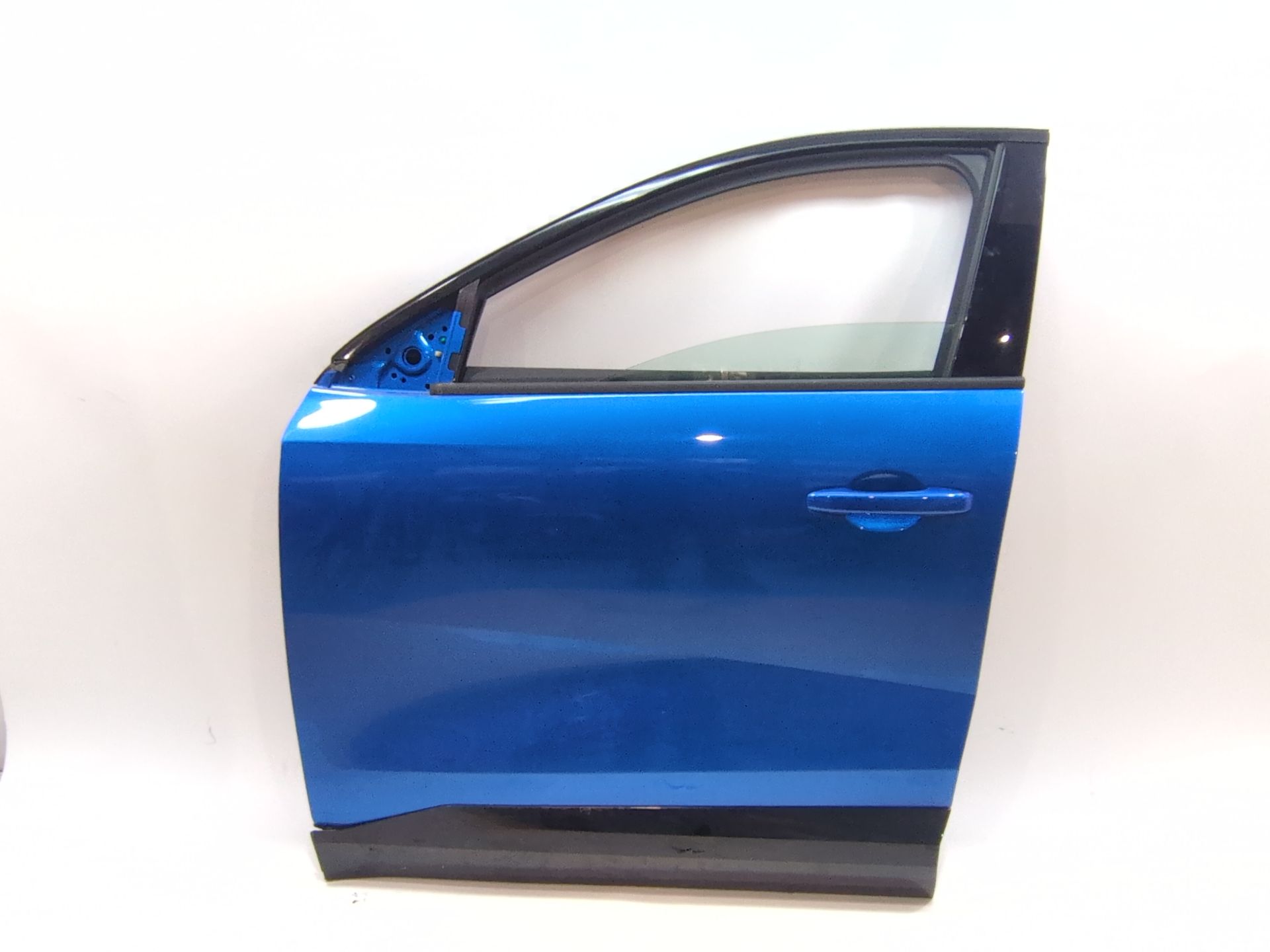 puerta_delantera_izquierda_801011342r_main_color_blue_alpine_2_ptrrk_renault_rafale_dhn_rafale_dhn_full_hybrid_hev_hyb05