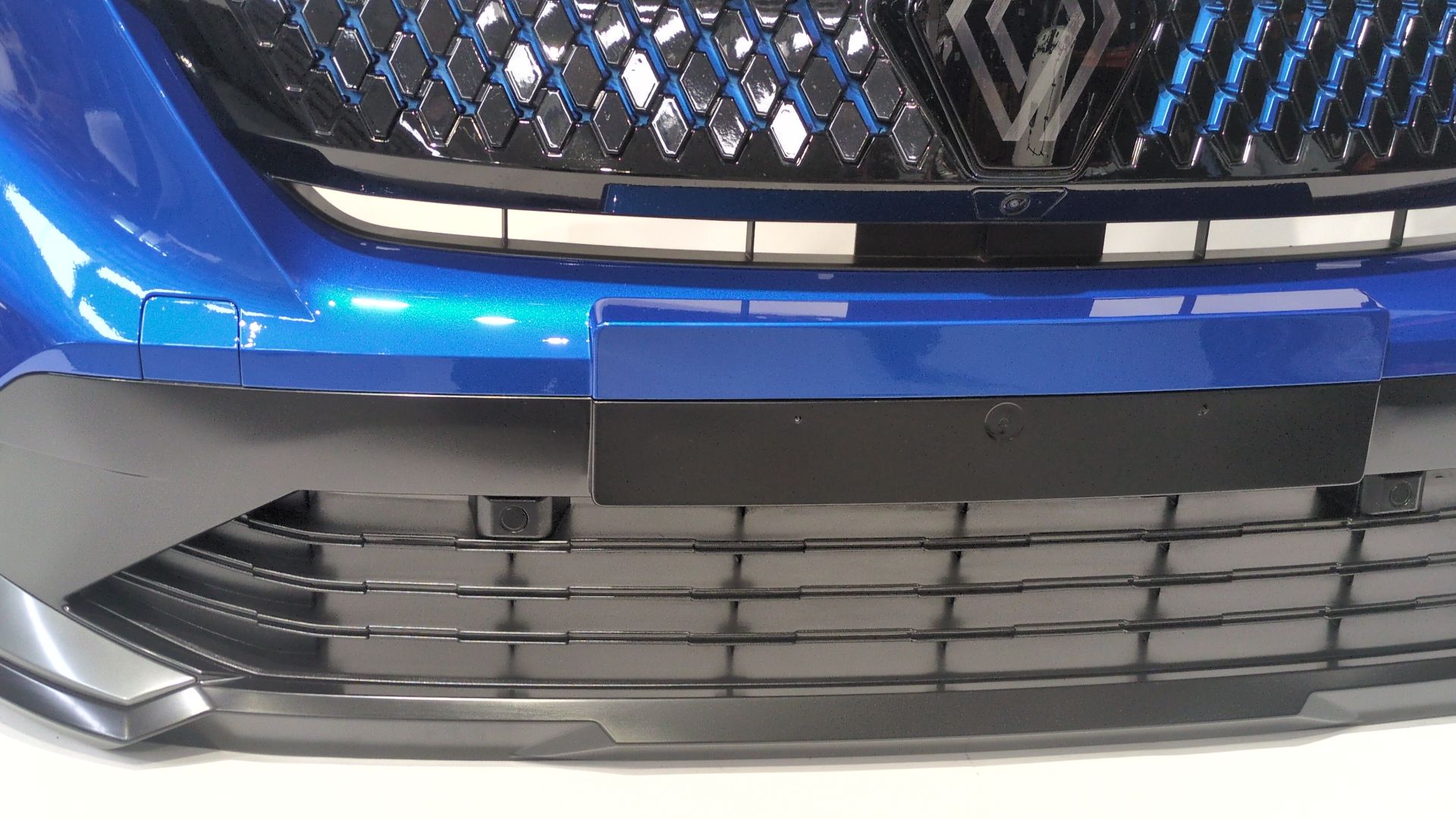 paragolpes_delantero_62010r764r_638446676r_renault_rafale_dhn_rafale_dhn_full_hybrid_hev_hyb05