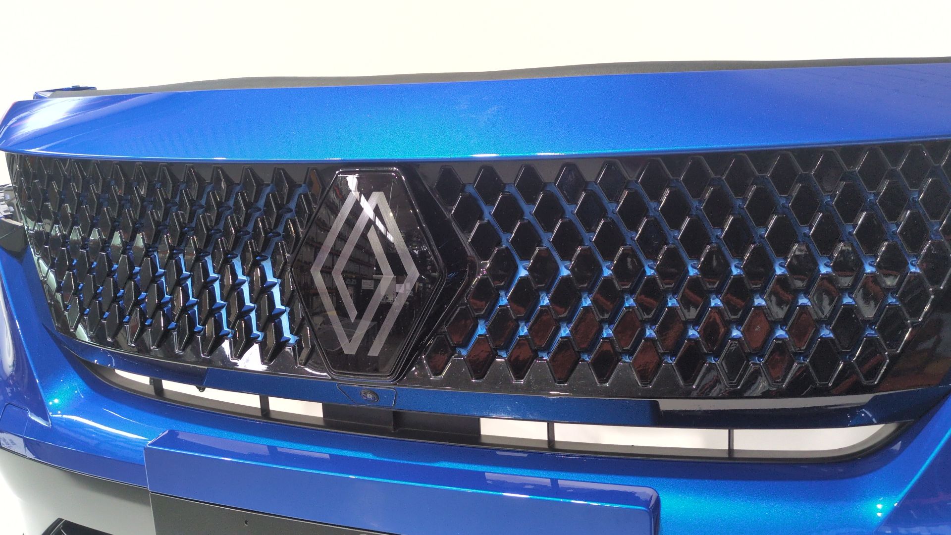 paragolpes_delantero_62010r764r_638446676r_renault_rafale_dhn_rafale_dhn_full_hybrid_hev_hyb05