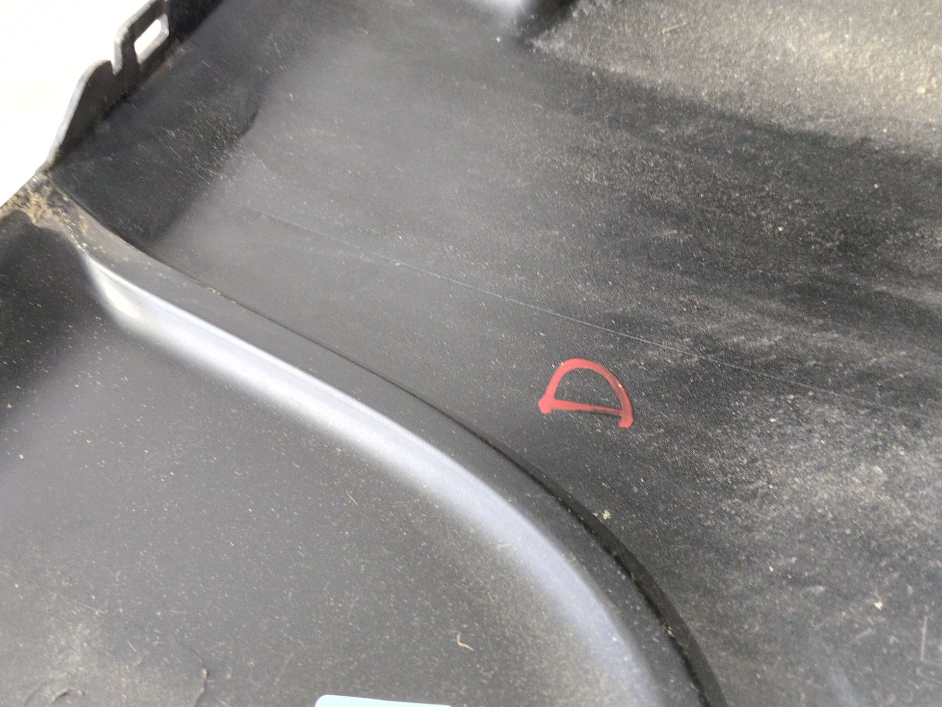 puntera_paragolpes_trasero_derecho_850160036r_renault_master_iii_furgoneta_fv_2_3_dci_145_rwd_fv0e_fv0f_fv0t_fv10_fv12