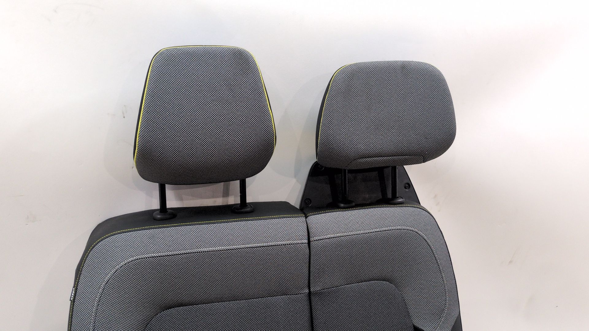 asiento_delantero_medio_y_derecho_sin_referencia_renault_kangoo_iii_monospace_blue_dci_95_kjab