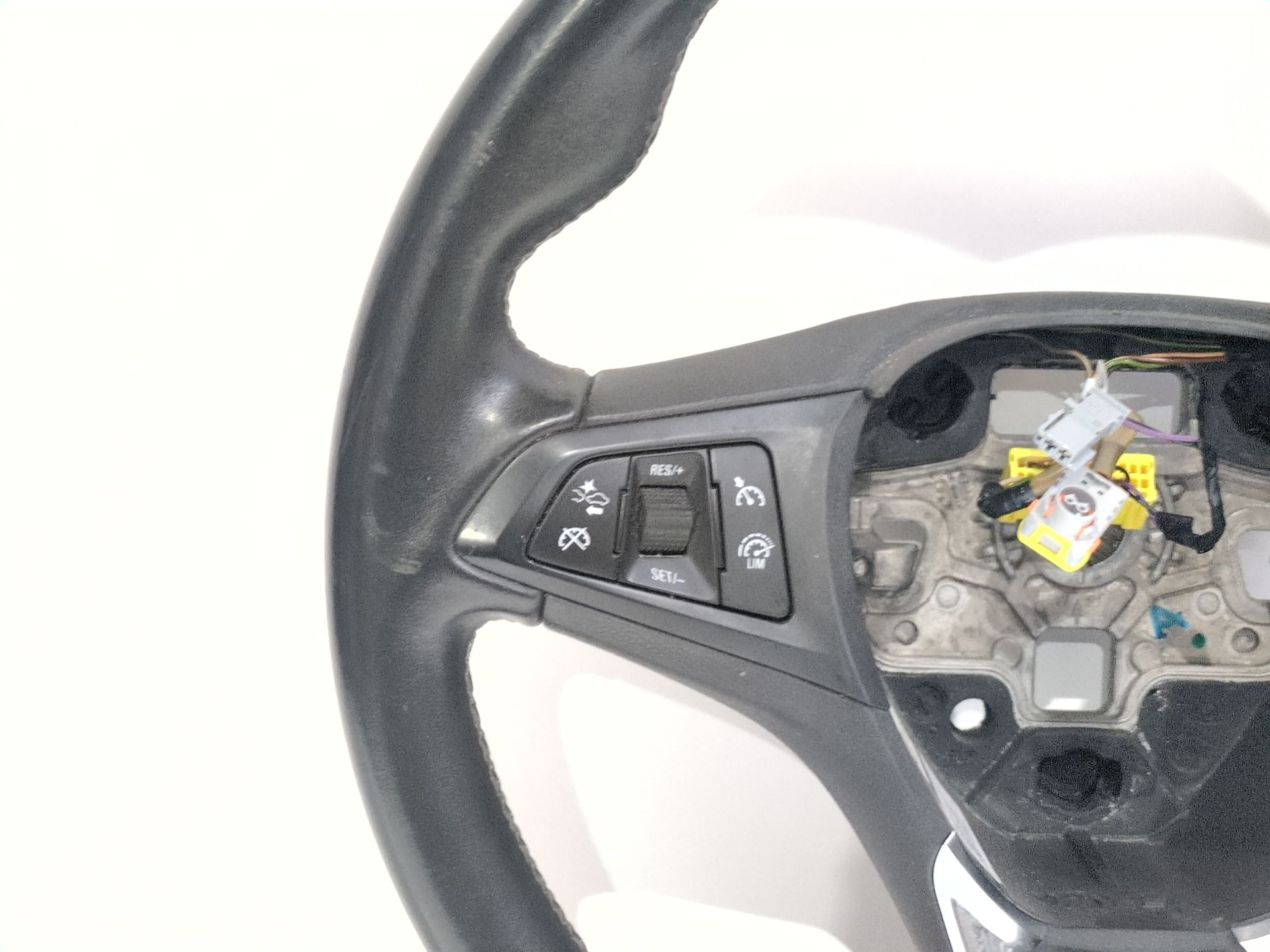 volante_39058750_opel_astra_k_sports_tourer_b16_1_6_cdti_35