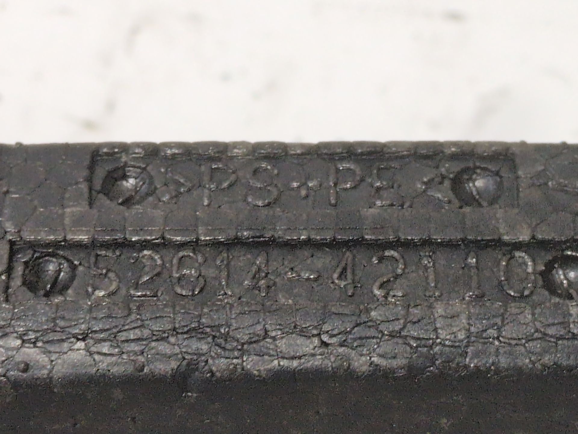 refuerzo_paragolpes_delantero_5261442110_toyota_rav_4_iv_a4_2_5_hybrid_ava42