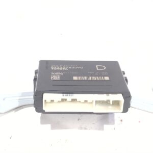 modulo_electronico_8922242090_41481411021_toyota_rav_4_iv_a4_2_5_hybrid_ava42