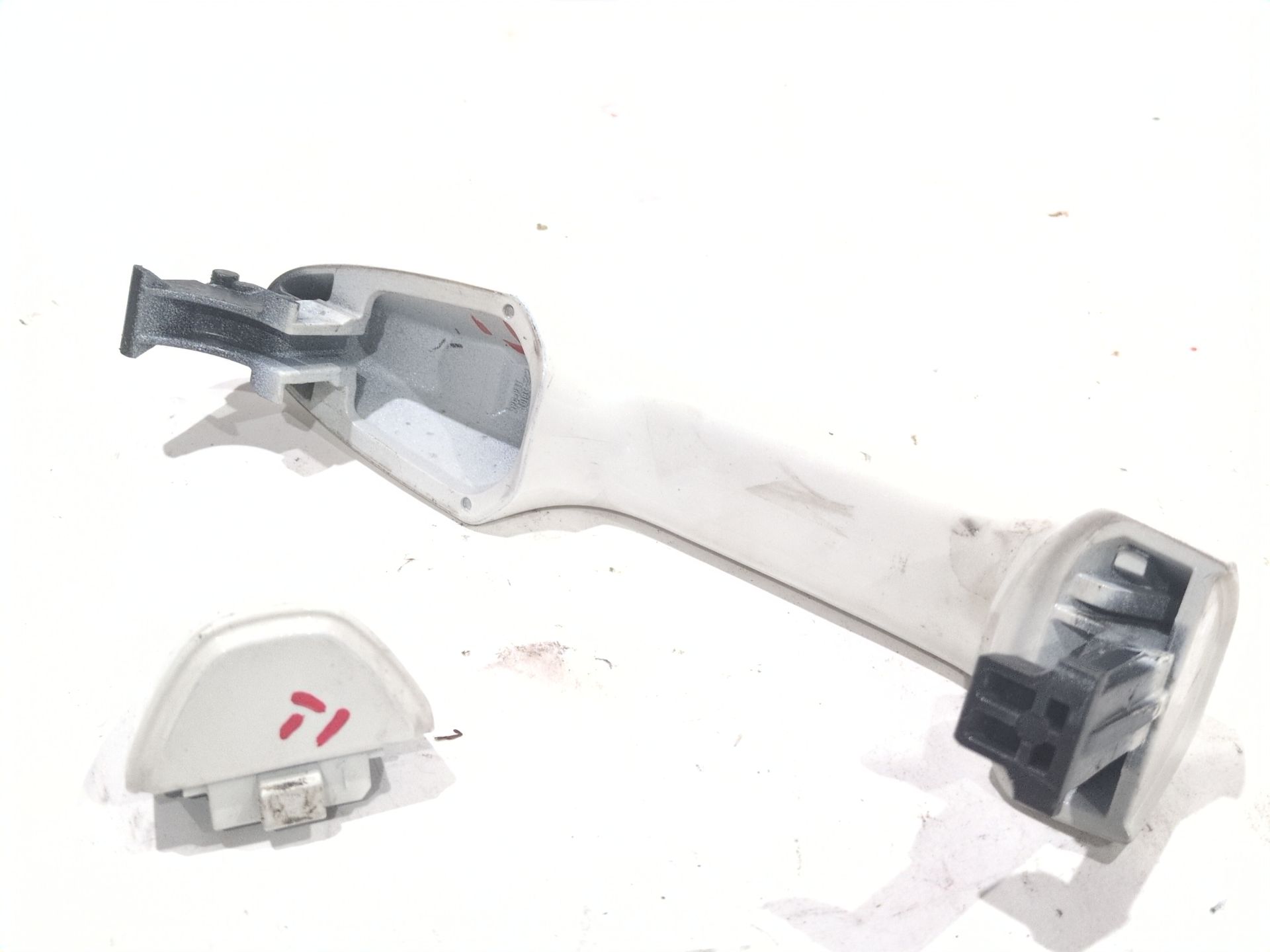 maneta_exterior_trasera_izquierda_6921142040a1_toyota_rav_4_iv_a4_2_5_hybrid_ava42