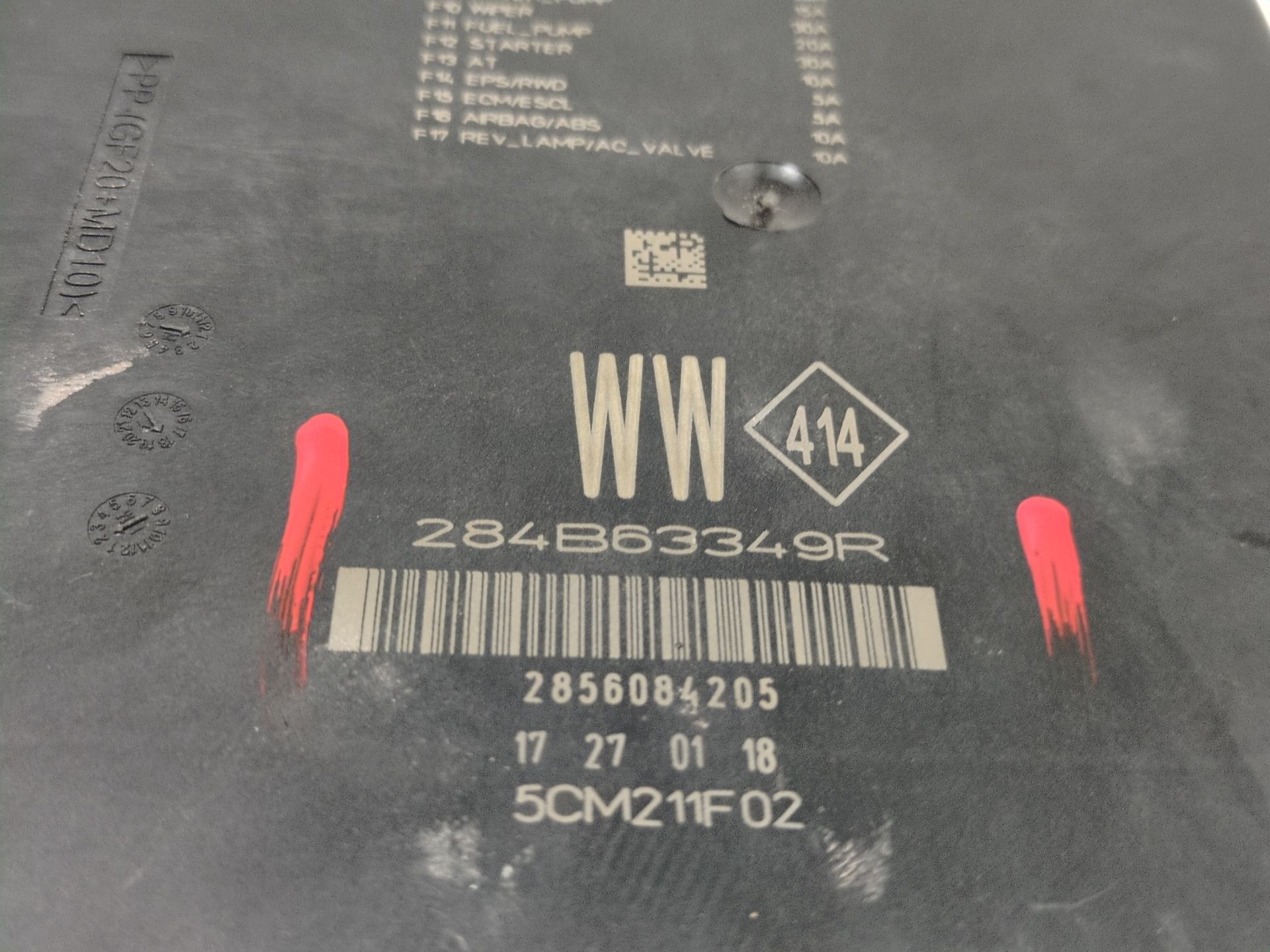 caja_reles_fusibles_284b63349r_renault_talisman_lp_1_7_blue_dci_150_lpa8