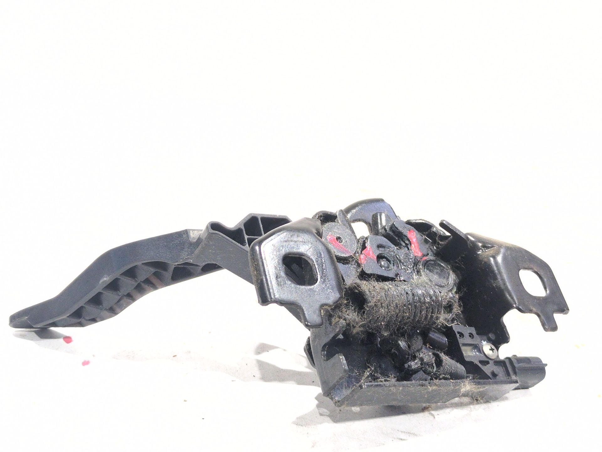 cerradura_capot_656011272r_renault_arkana_i_lcm_ldn_1_3_tce_140_ldn0