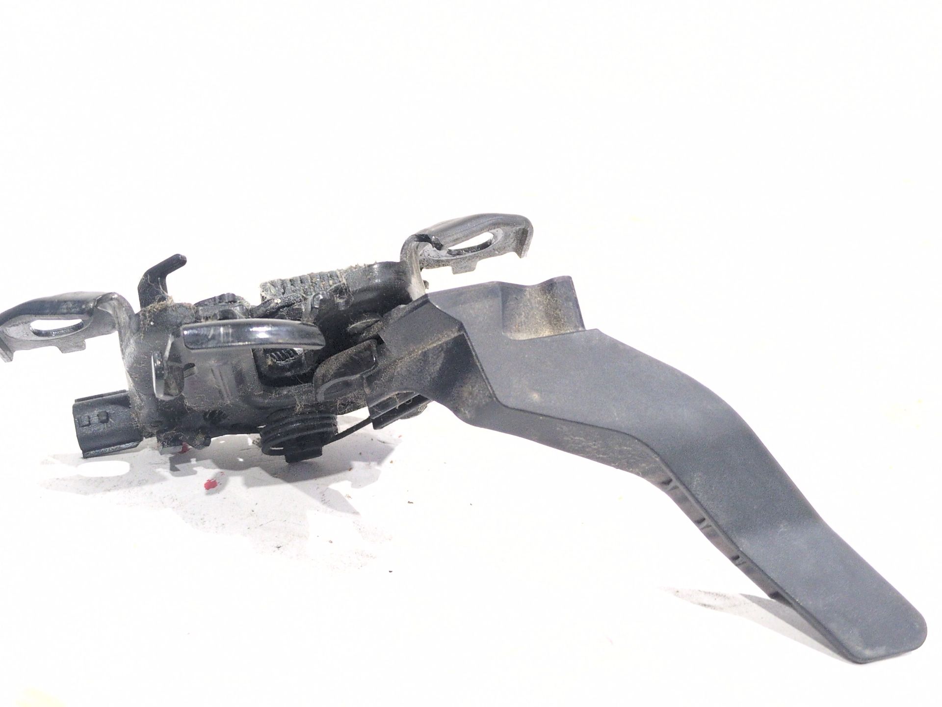 cerradura_capot_656011272r_renault_arkana_i_lcm_ldn_1_3_tce_140_ldn0