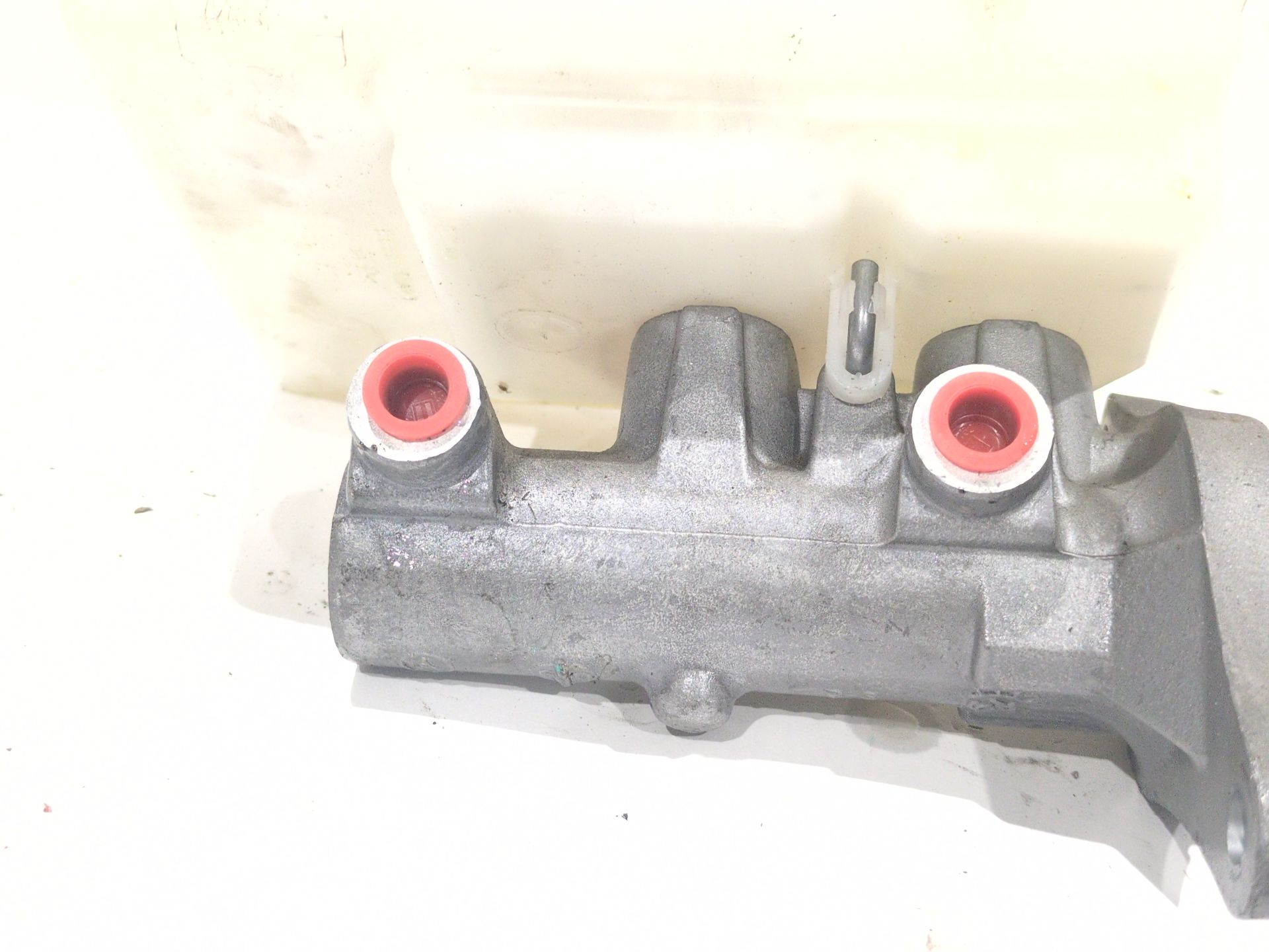 bomba_freno_460110032r_renault_master_iii_furgoneta_fv_2_3_dci_145_rwd_fv0e_fv0f_fv0t_fv10_fv12