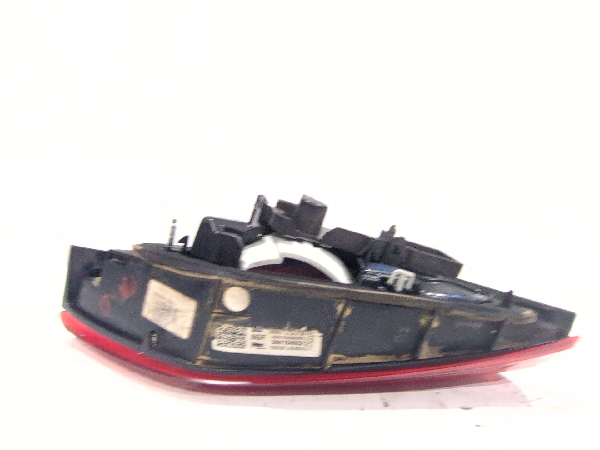 piloto_trasero_derecho_interior_39077379_368158932_opel_astra_k_sports_tourer_b16_1_6_cdti_35