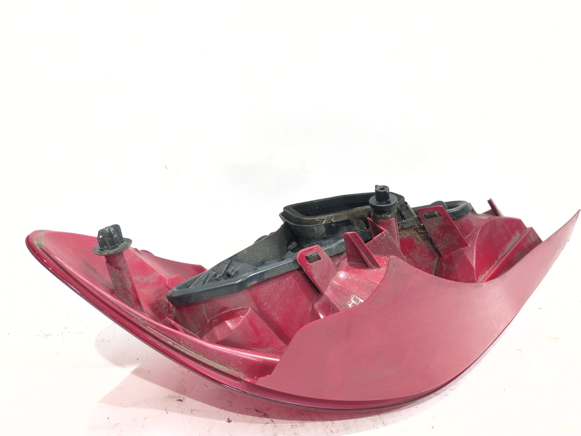 piloto_trasero_izquierdo_9649986680_peugeot_207_207_wa_wc_1_4_hdi