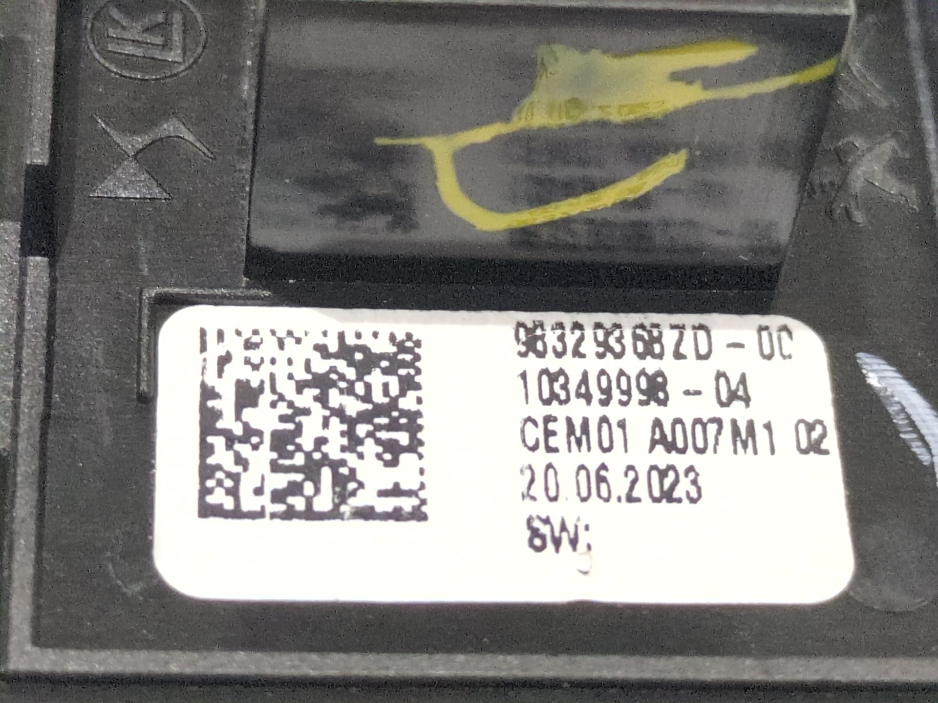 mando_elevalunas_delantero_izquierdo_96329368zd_opel_combo_e_tour_life_k9_1_5