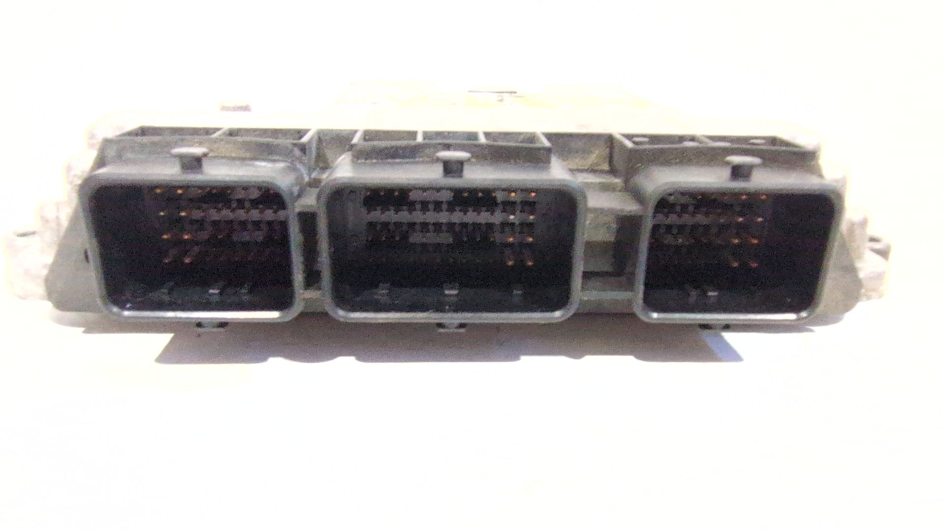 centralita_motor_uce_9663475880_9657699480_bosch_0_281_012_529_peugeot_207_207_wa_wc_1_4_hdi