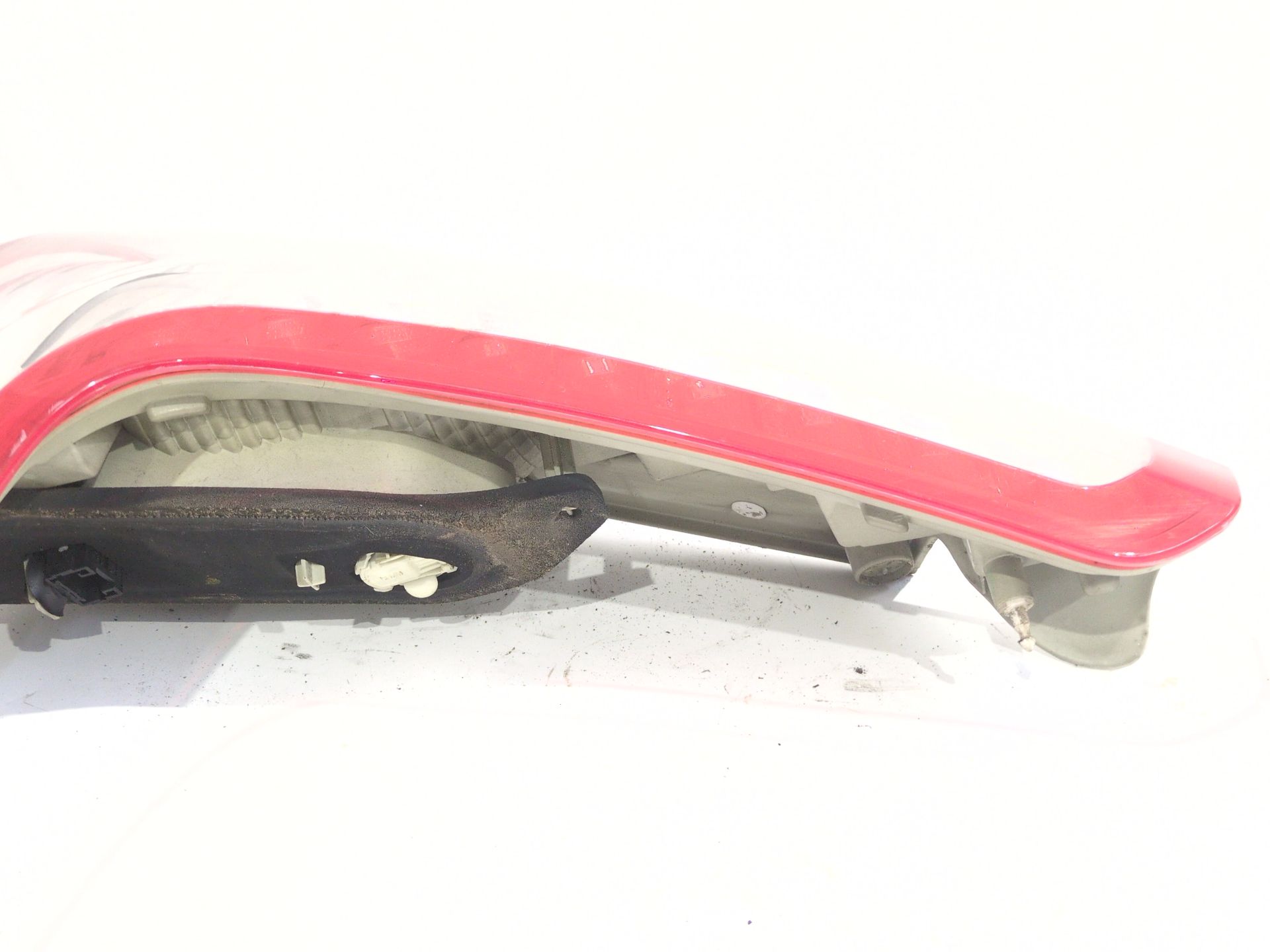 piloto_trasero_derecho_265500014r_renault_grand_scenic_iii_jz0_1_1_9_dci