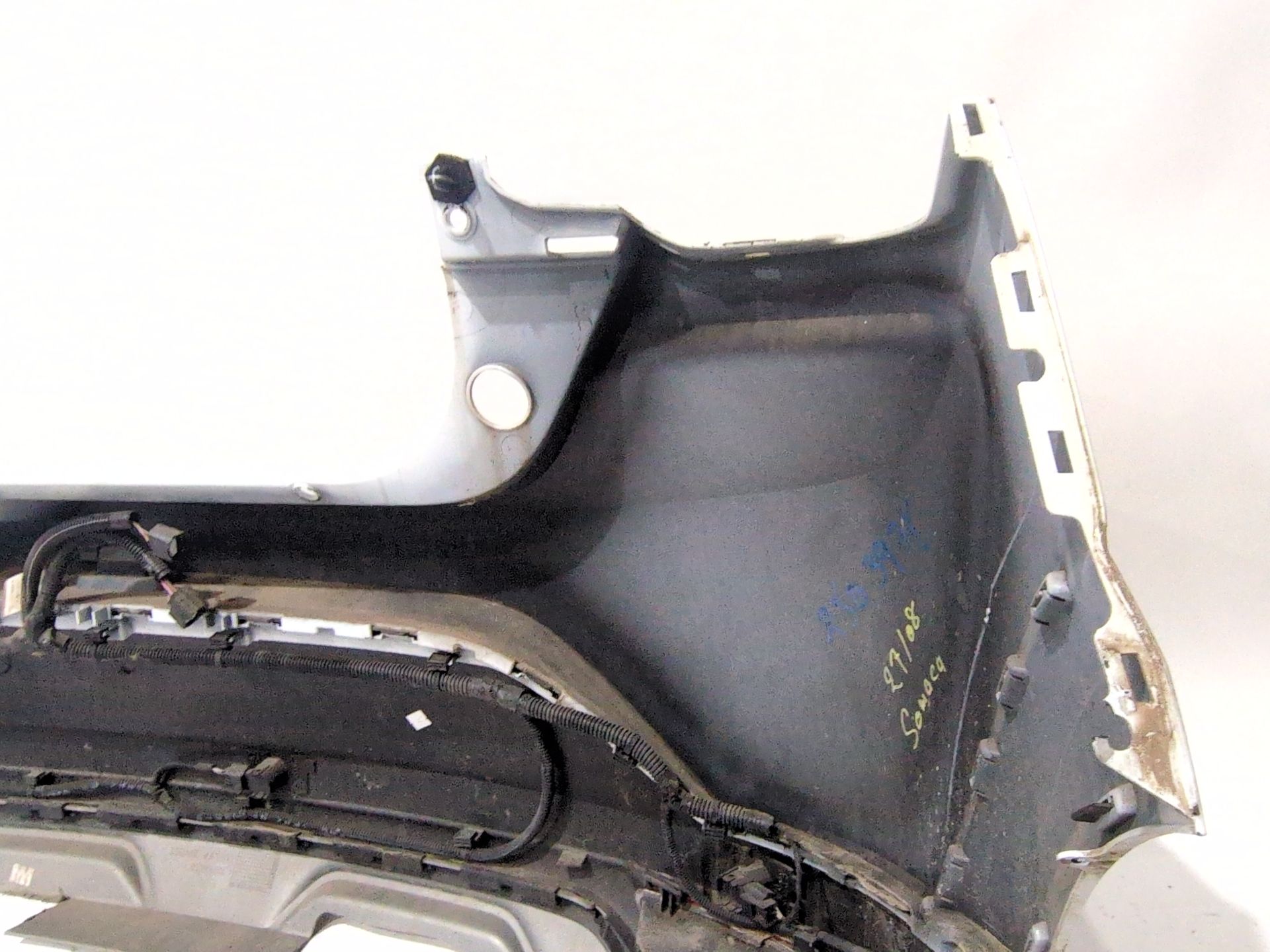 paragolpes_trasero_850700633r_dacia_sandero_iii_1_0_tce_110