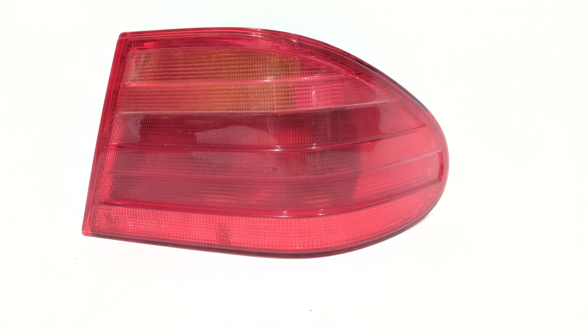 piloto_trasero_derecho_exterior_2108200264_mercedes_benz_clase_e_w210_e_300_turbo_d_210_025