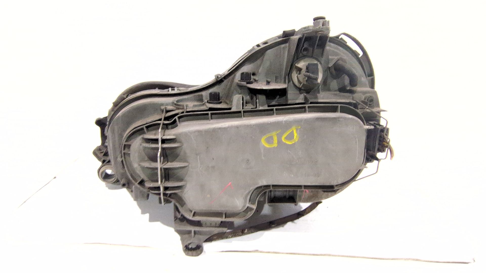 faro_derecho_2108200461_mercedes_benz_clase_e_w210_e_300_turbo_d_210_025