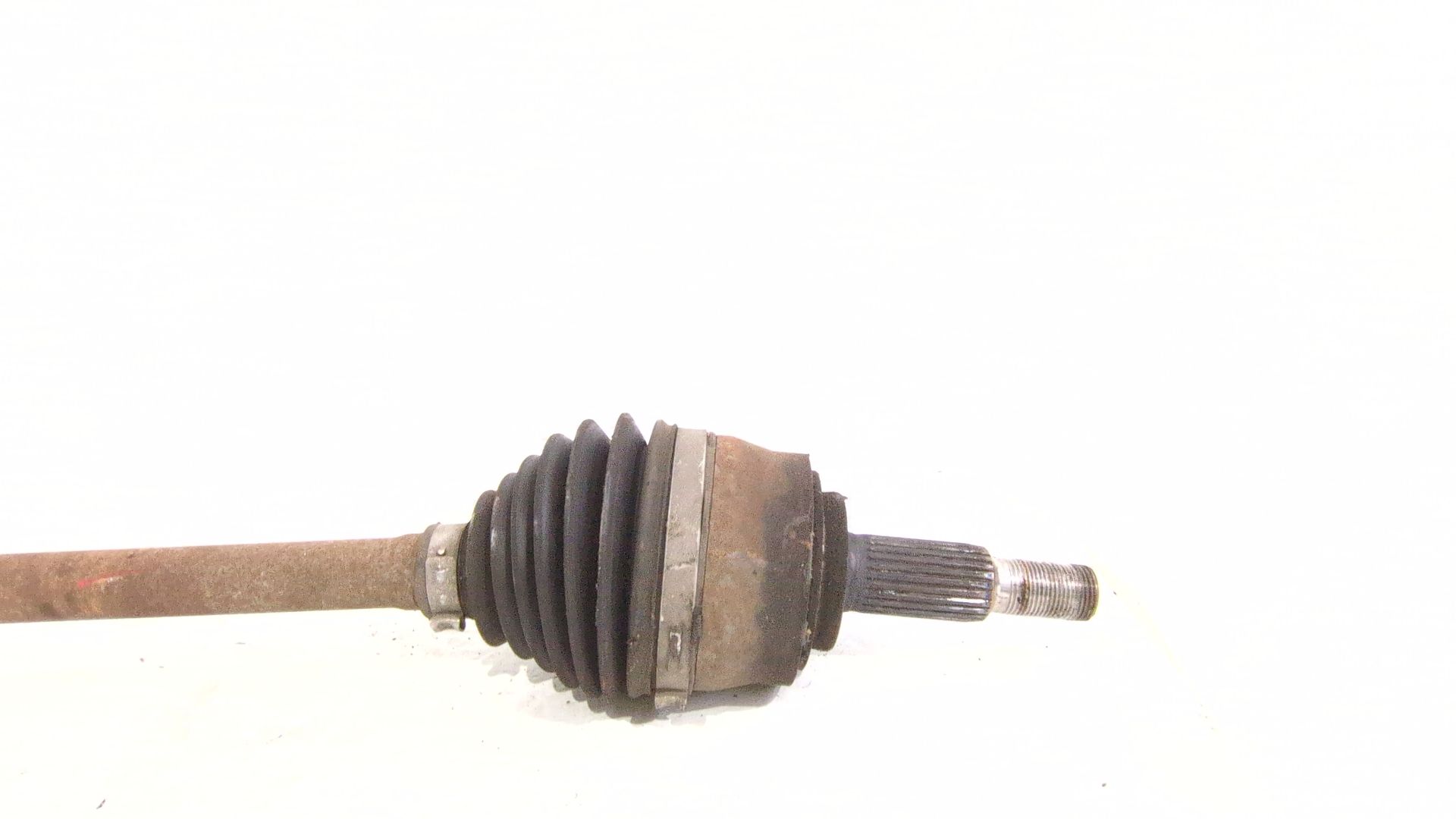 transmision_delantera_izquierda_391013126r_renault_clio_v_b7_1_6_e_tech_145_b7mu