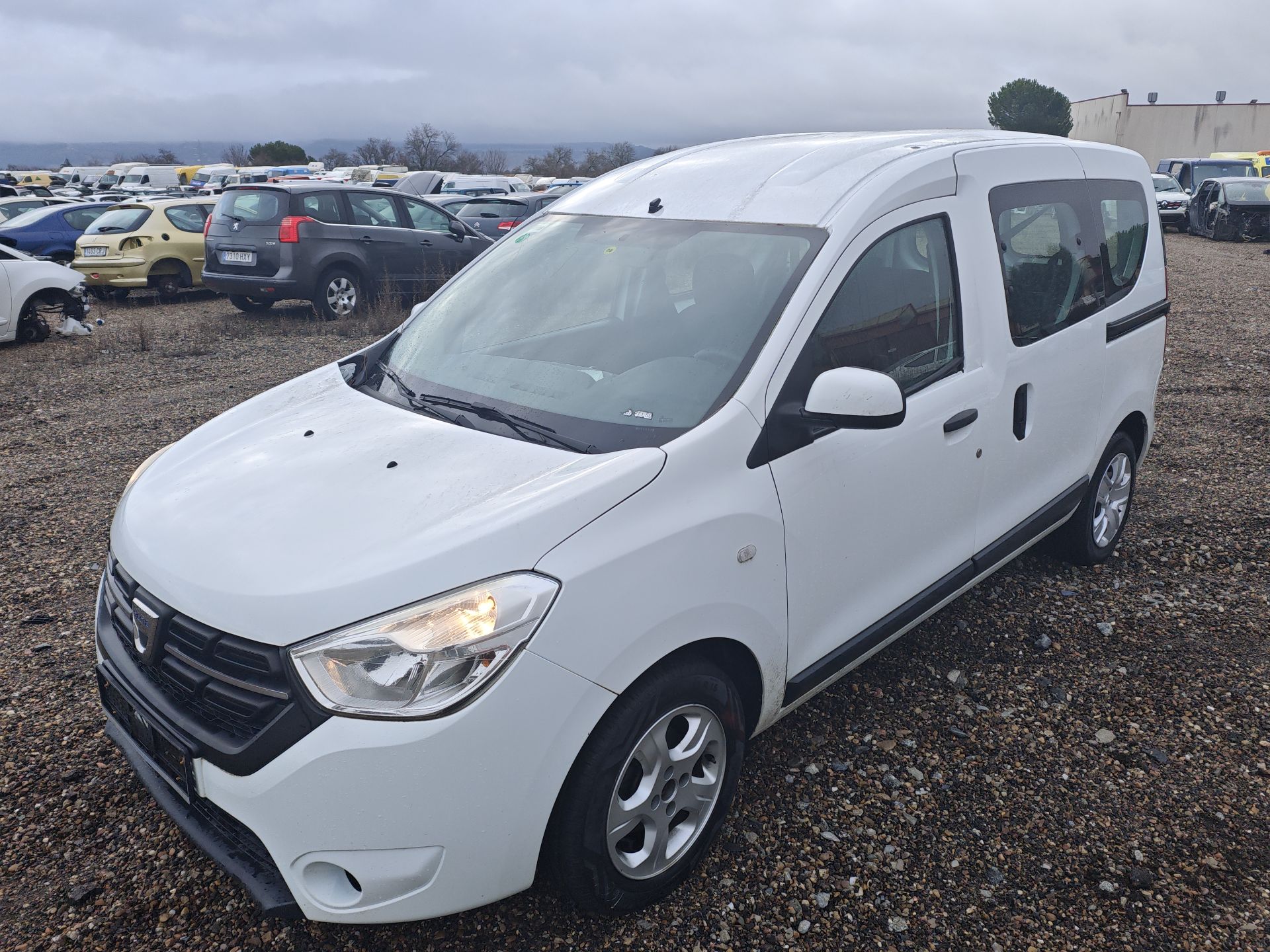 dacia_dokker_furgoneta_monovolumen