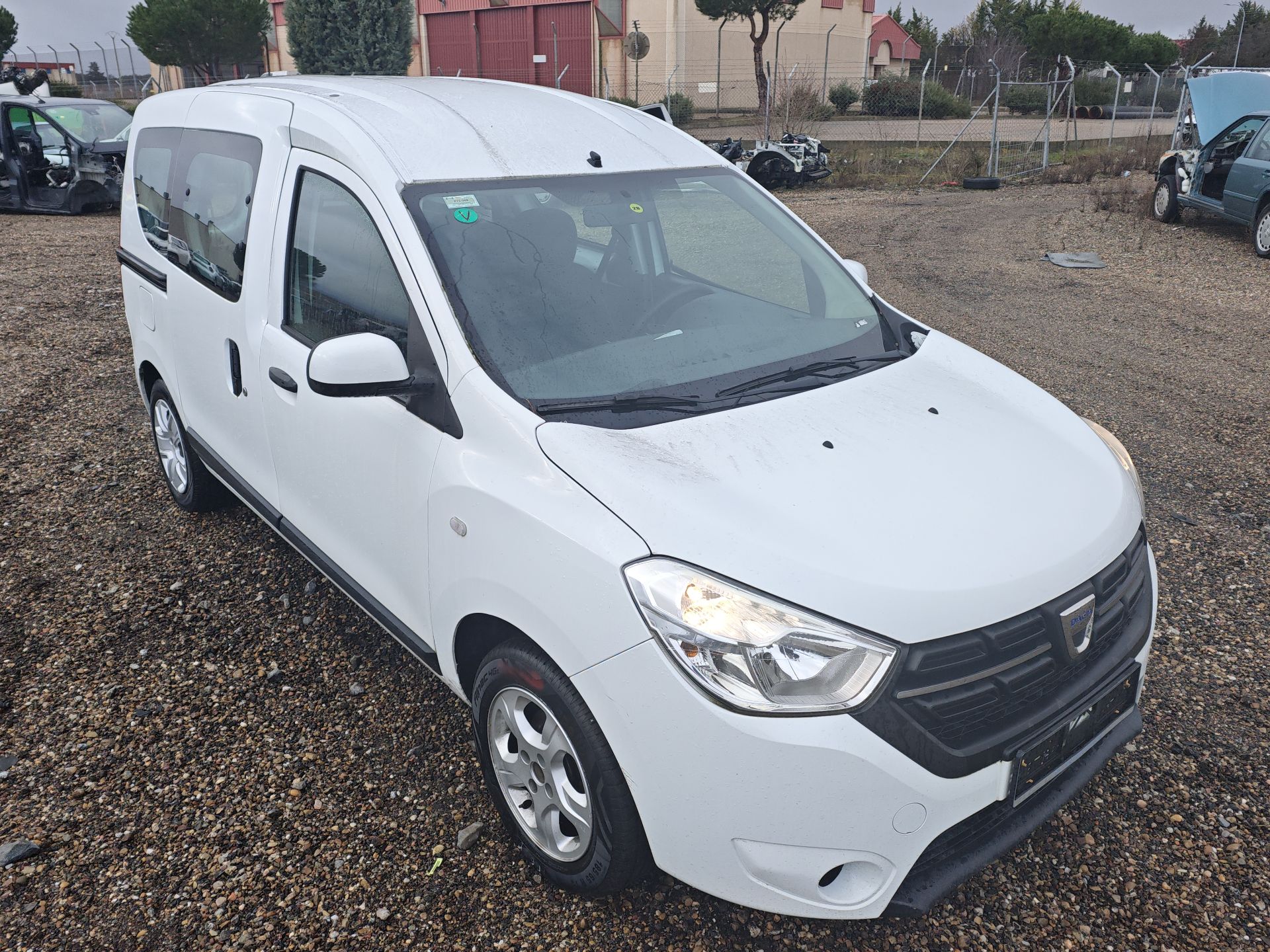 dacia_dokker_furgoneta_monovolumen