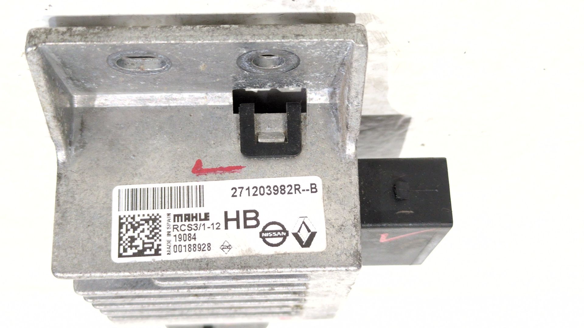 caja_precalentamiento_271203982r_renault_master_iii_furgoneta_fv_2_3_dci_135_fwd_fv0n_fv08