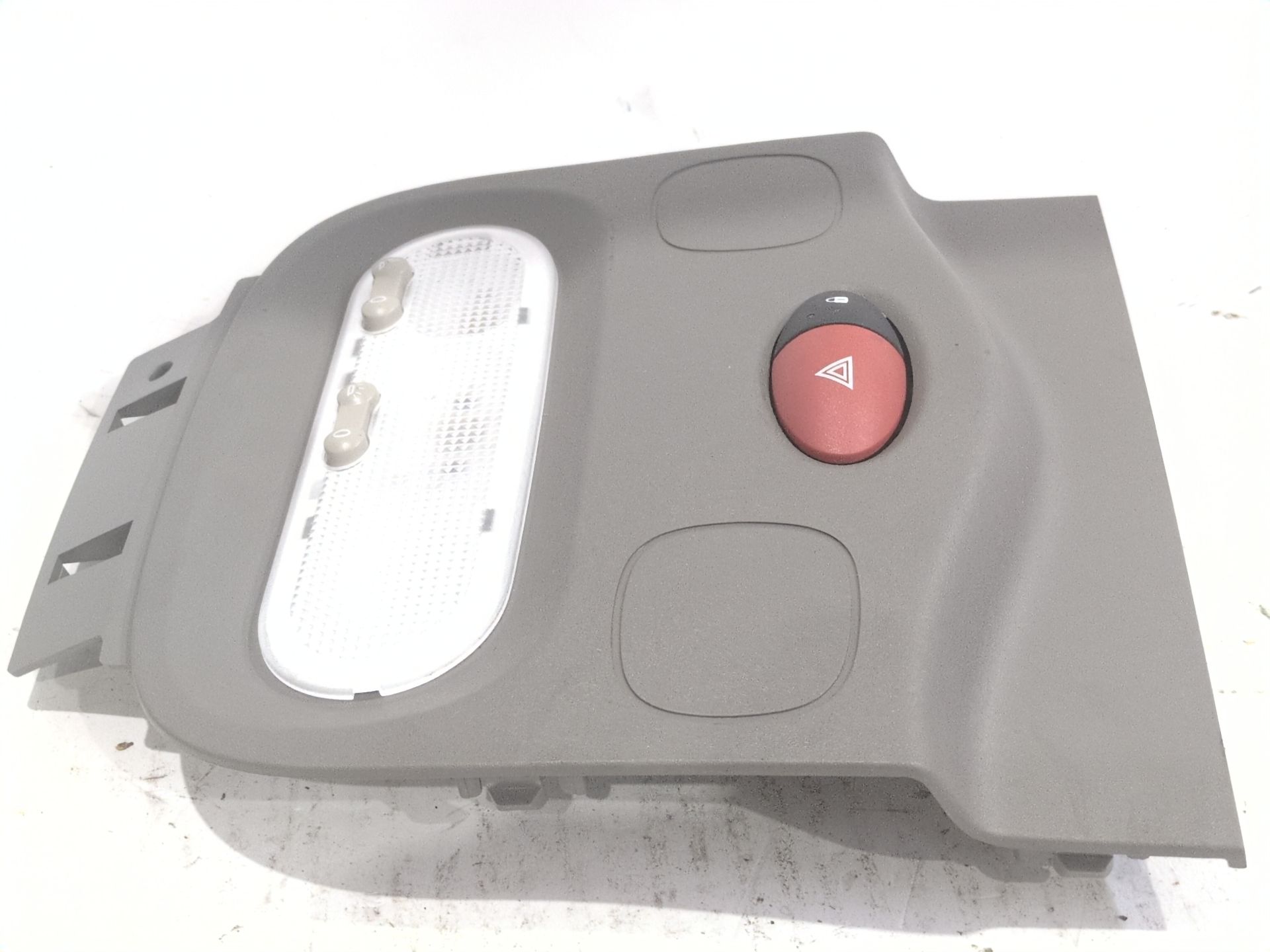 luz_interior_969828546r_renault_master_iii_furgoneta_fv_2_3_dci_110_fwd_fv0r_fv0w