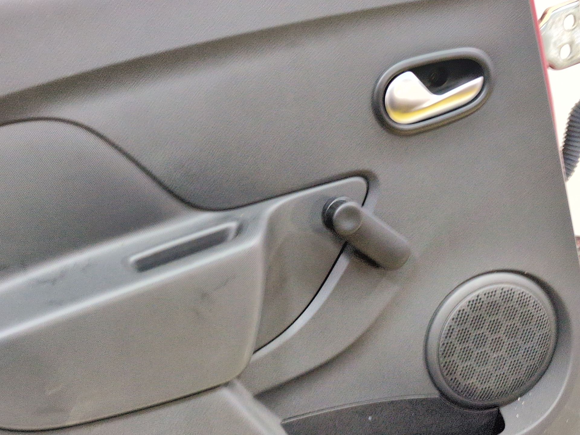 puerta_trasera_izquierda_821017625r_red_of_fire_bc_teb76_dacia_sandero_ii_b8_1_5_blue_dci_95_b8jl