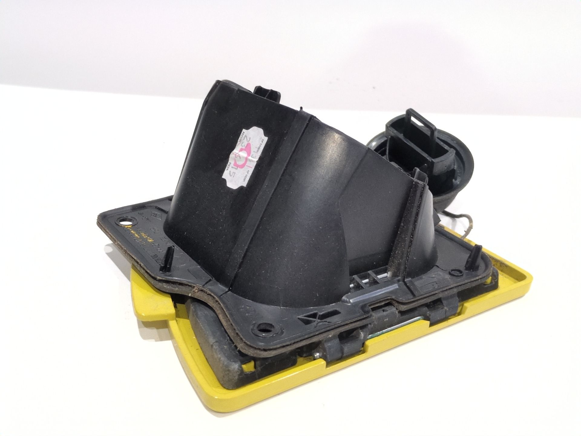 tapa_exterior_combustible_781200017r_renault_master_iii_furgoneta_fv_2_3_dci_110_fwd_fv0r_fv0w