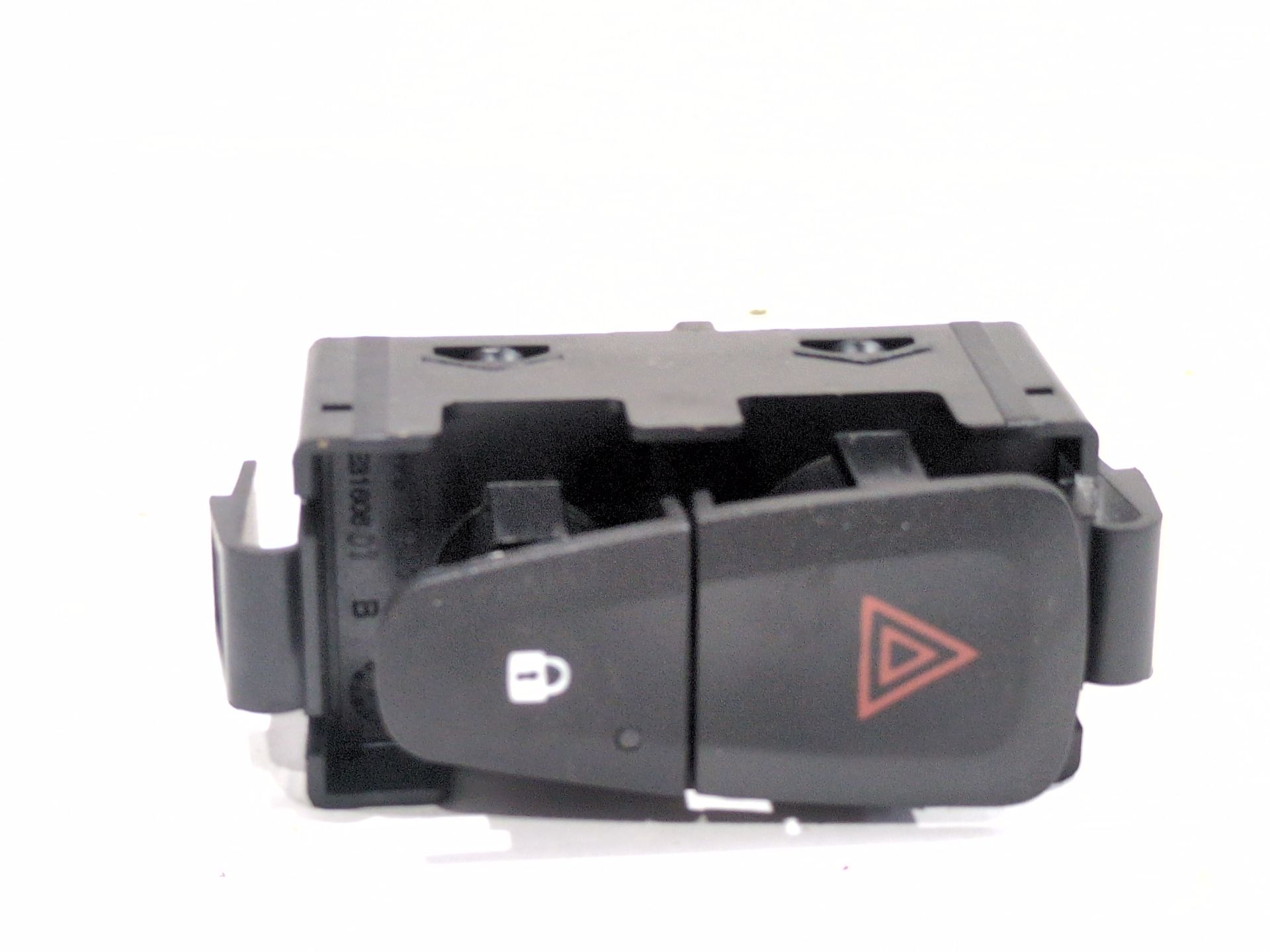 warning_e31601_dacia_sandero_ii_b8_1_5_blue_dci_95_b8jl