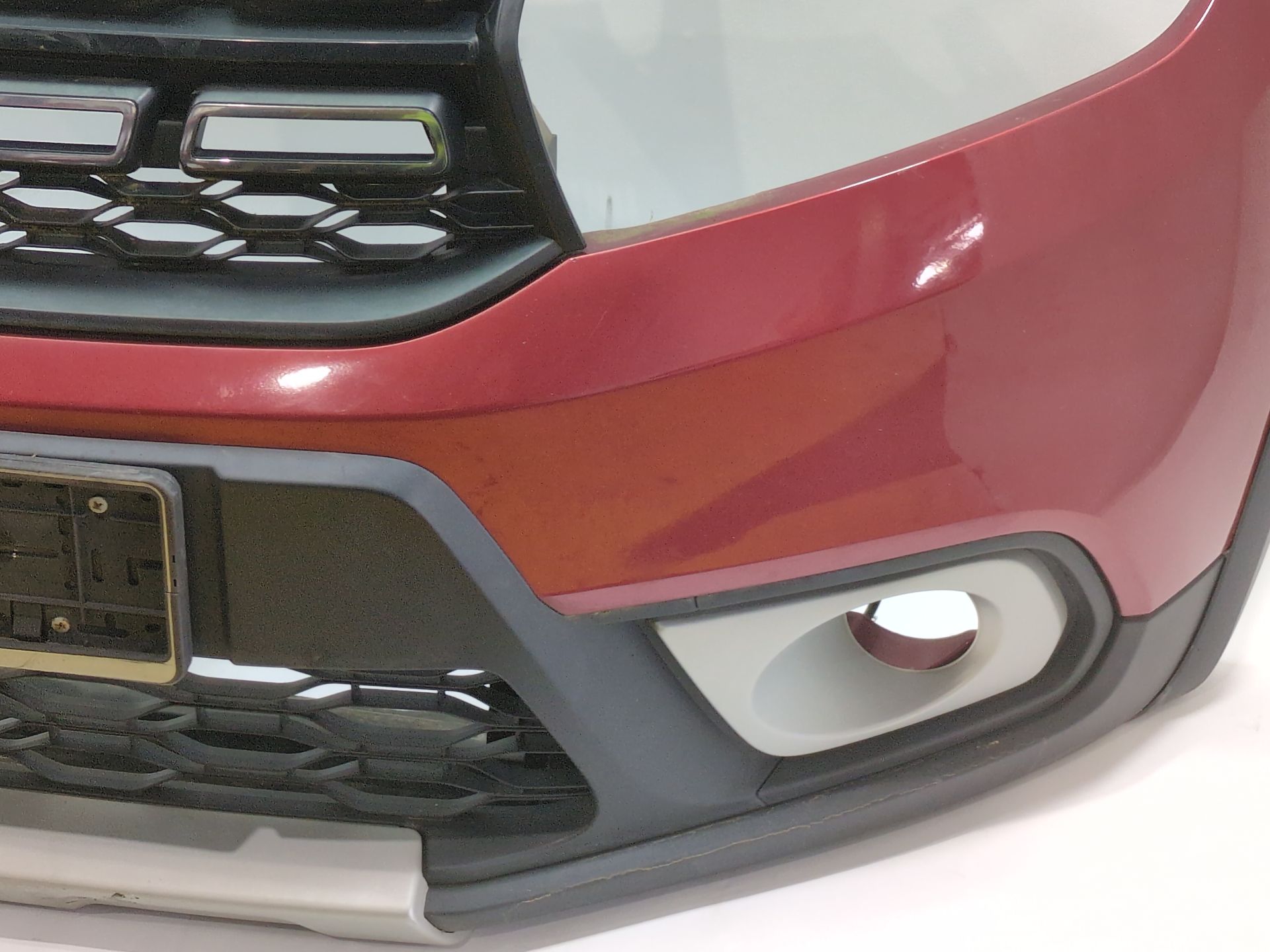 paragolpes_delantero_620222303r_red_of_fire_bc_teb76_dacia_sandero_ii_b8_1_5_blue_dci_95_b8jl