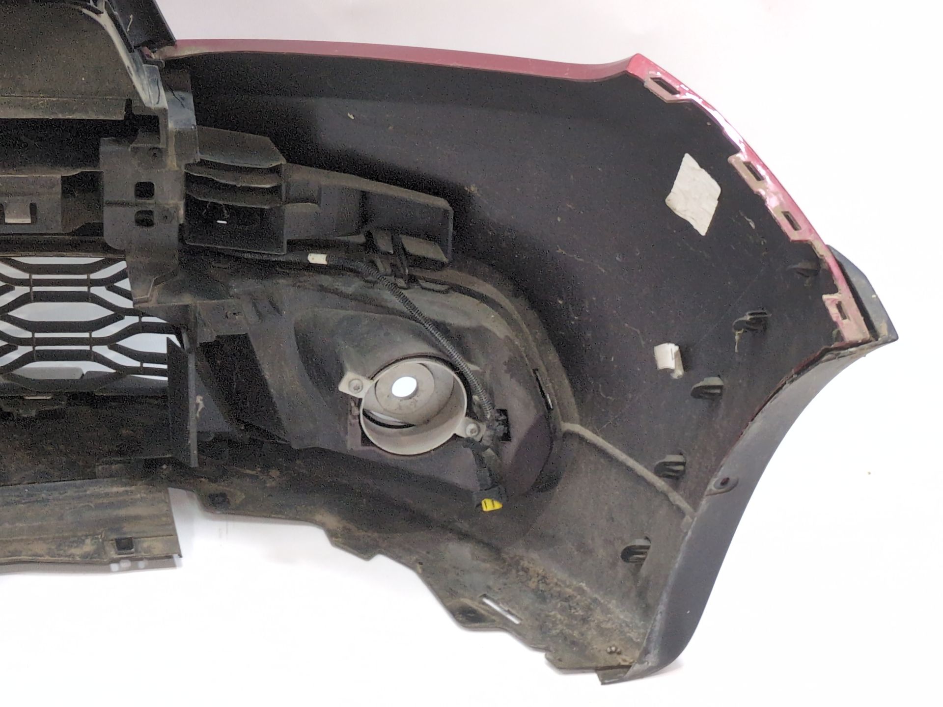 paragolpes_delantero_620222303r_red_of_fire_bc_teb76_dacia_sandero_ii_b8_1_5_blue_dci_95_b8jl