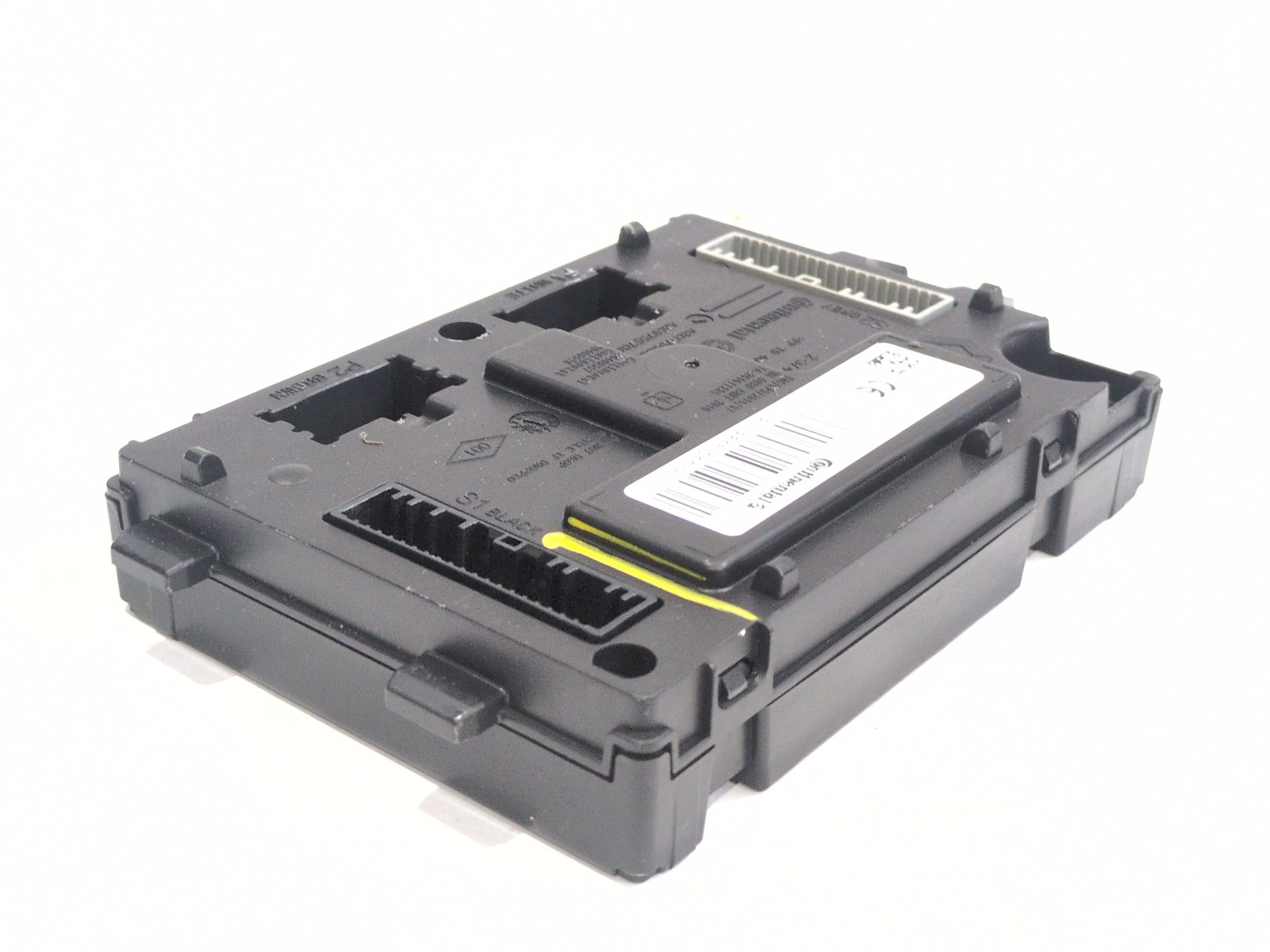 bcm_a2c92226608_dacia_sandero_ii_b8_1_5_blue_dci_95_b8jl