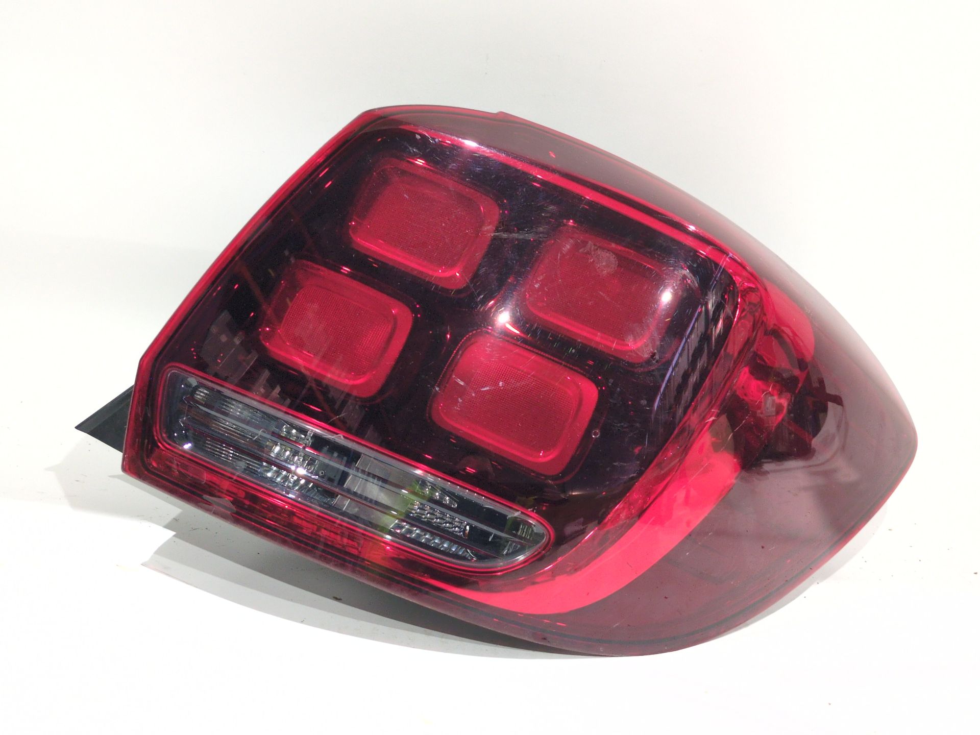 piloto_trasero_derecho_265506147r_dacia_sandero_ii_b8_1_5_blue_dci_95_b8jl