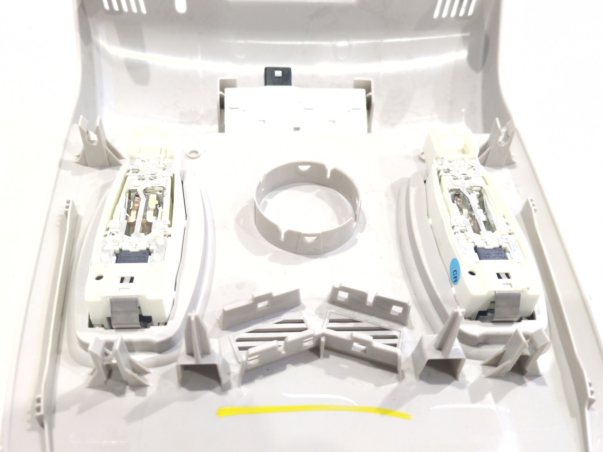 luz_interior_969800464r_renault_scenic_iv_j9_1_7_blue_dci_120_j9a7_j9a8