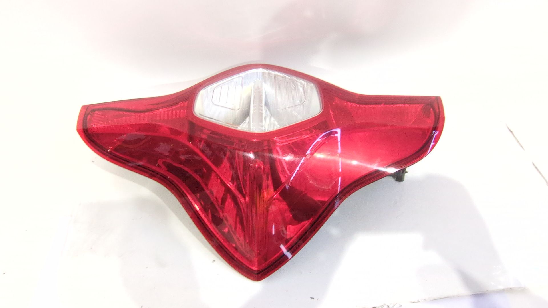 piloto_trasero_izquierdo_265558016r_dacia_lodgy_js_1_5_blue_dci_95_jsjl