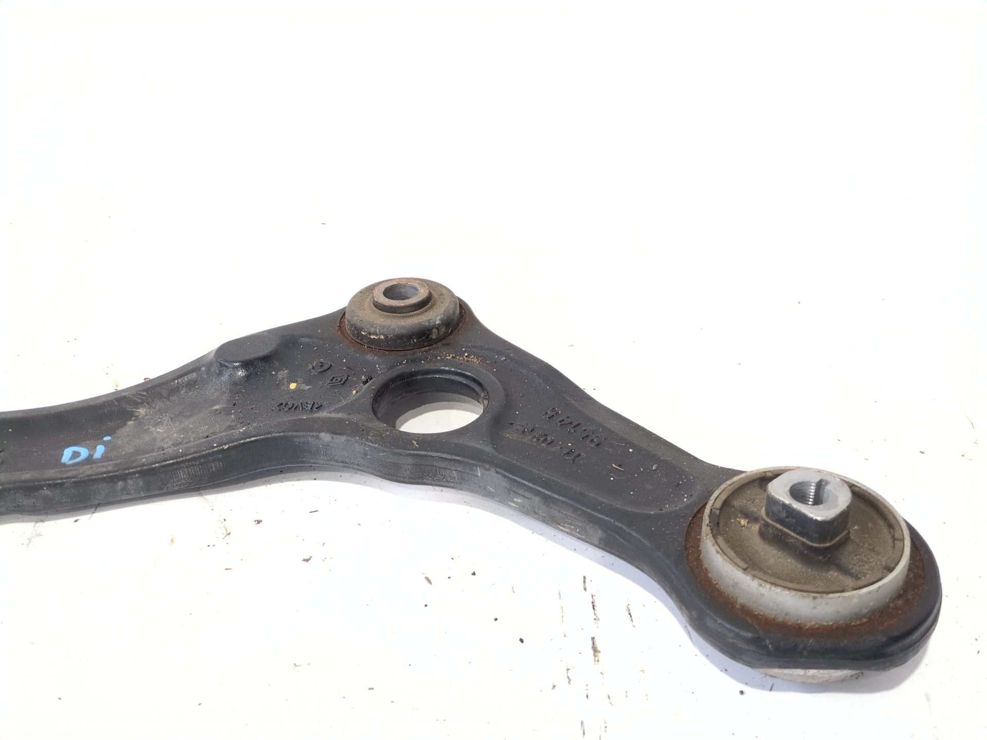 brazo_suspension_inferior_delantero_izquierdo_545056560r_9514r_renault_scenic_iv_j9_1_7_blue_dci_120_j9a7_j9a8