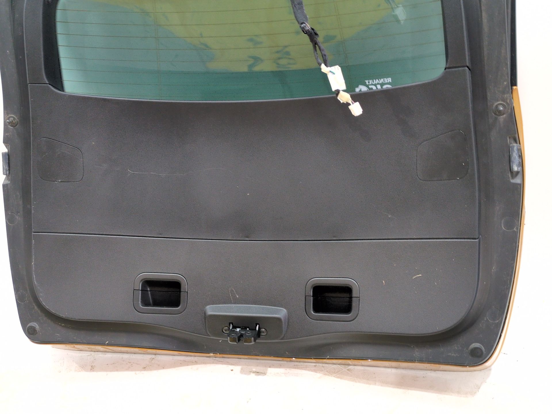 porton_trasero_901002408r_yellow_honey_teepa_renault_scenic_iv_j9_1_7_blue_dci_120_j9a7_j9a8