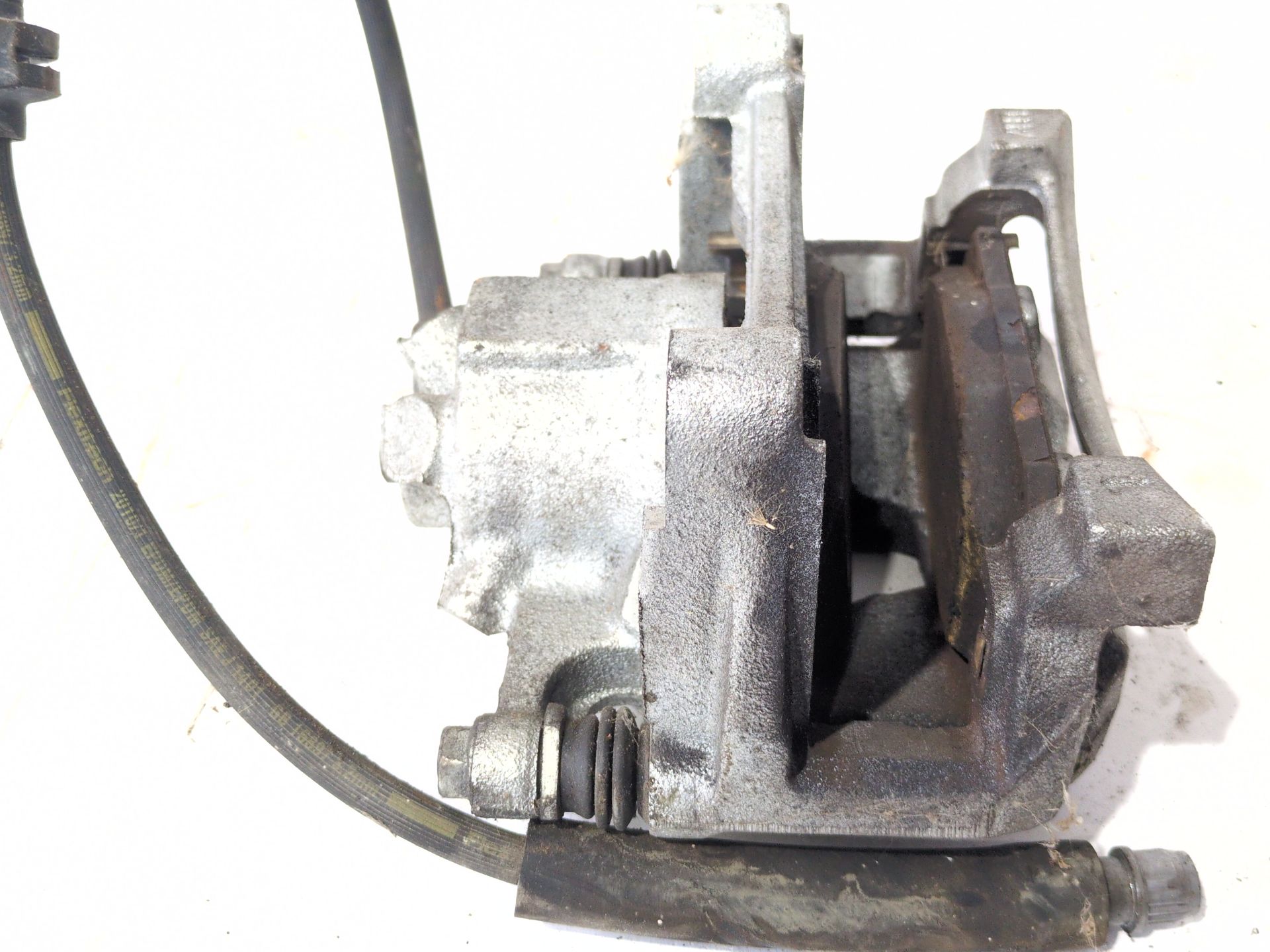 pinza_freno_delantera_derecha_410000061r_renault_scenic_iv_j9_1_7_blue_dci_120_j9a7_j9a8