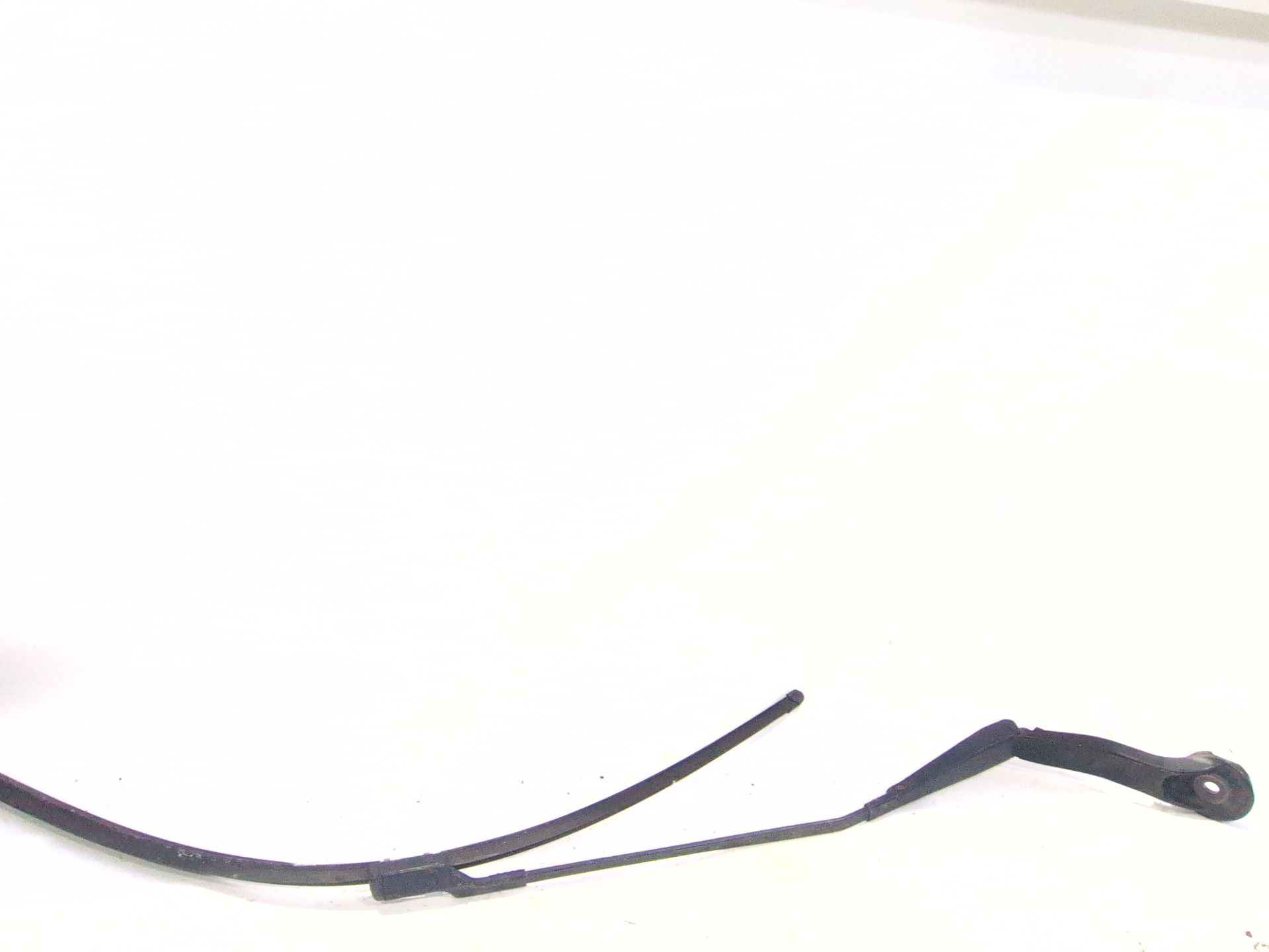 brazo_limpia_delantero_izquierdo_288862150r_renault_scenic_iv_j9_1_7_blue_dci_120_j9a7_j9a8